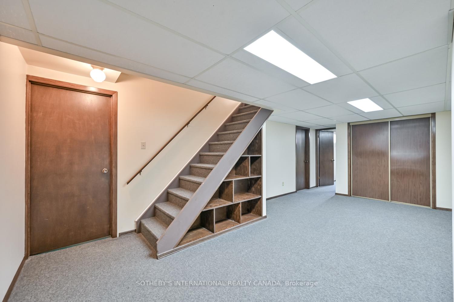 Photo 13 of 134 Greenwich Square, Scarborough, Eglinton East — HOMEH