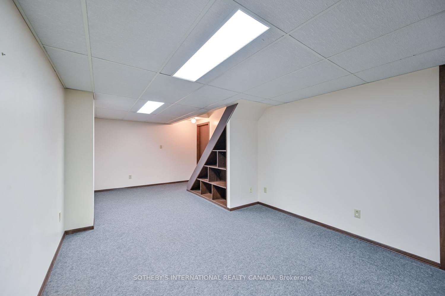 Photo 25 of 134 Greenwich Square, Scarborough, Eglinton East — HOMEH