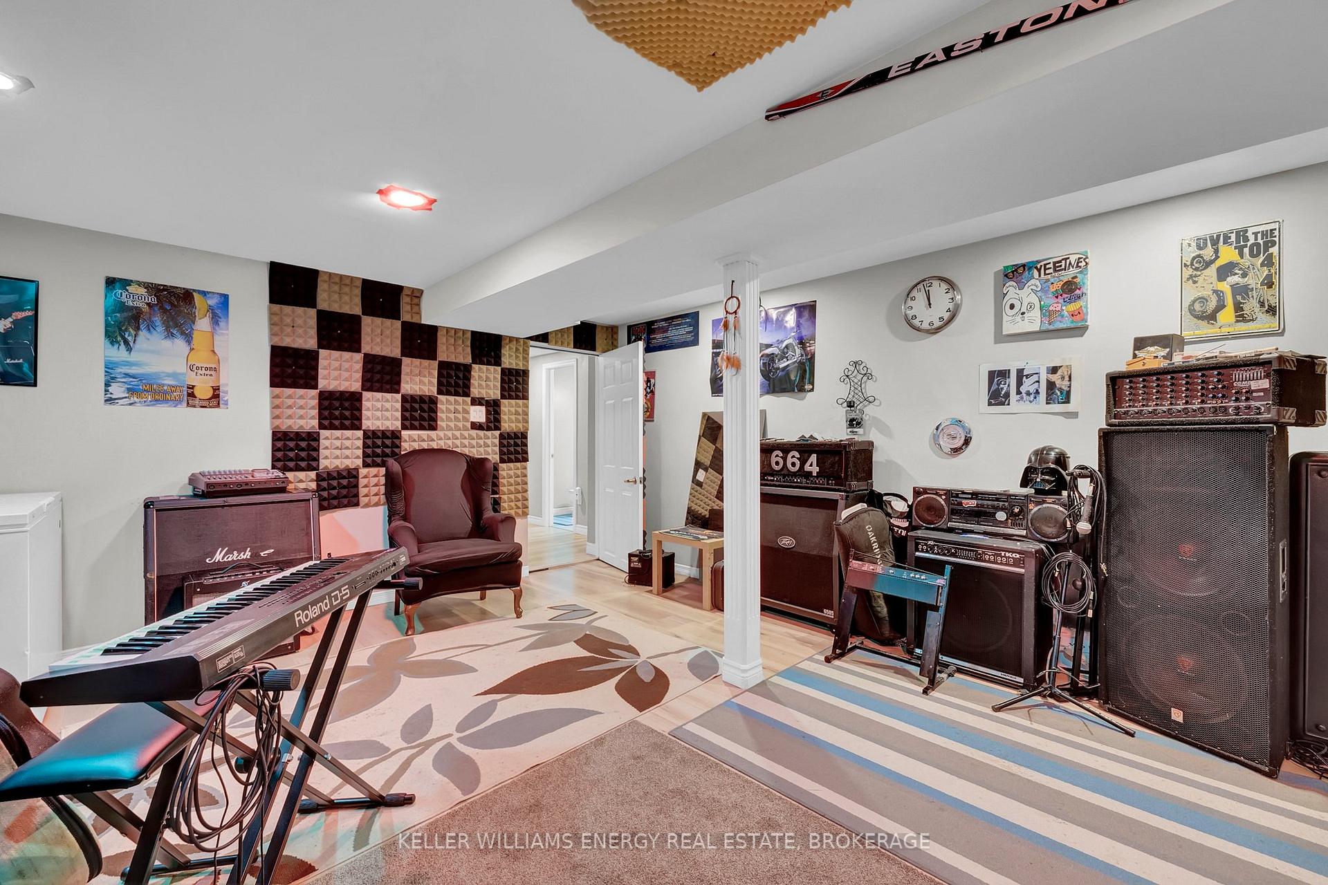 Photo 40 of 7 Myette Drive, Whitby, Williamsburg — HOMEH