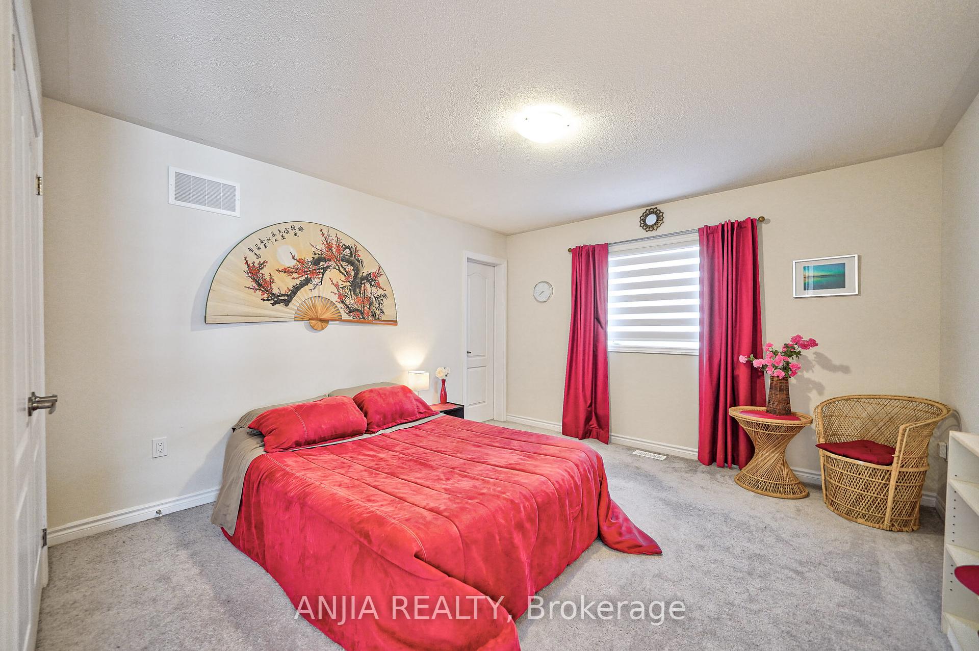 Photo 29 of 7 Butcher Street, Brock, Beaverton — HOMEH