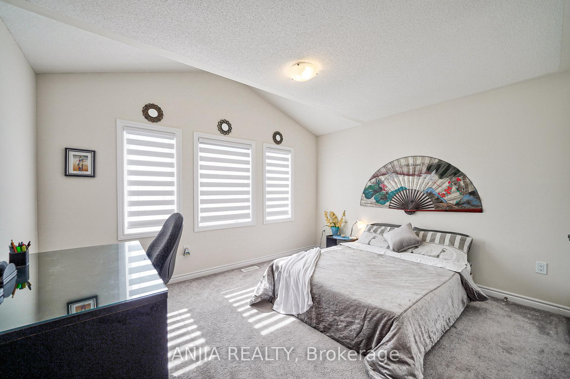 Photo 37 of 7 Butcher Street, Brock, Beaverton — HOMEH