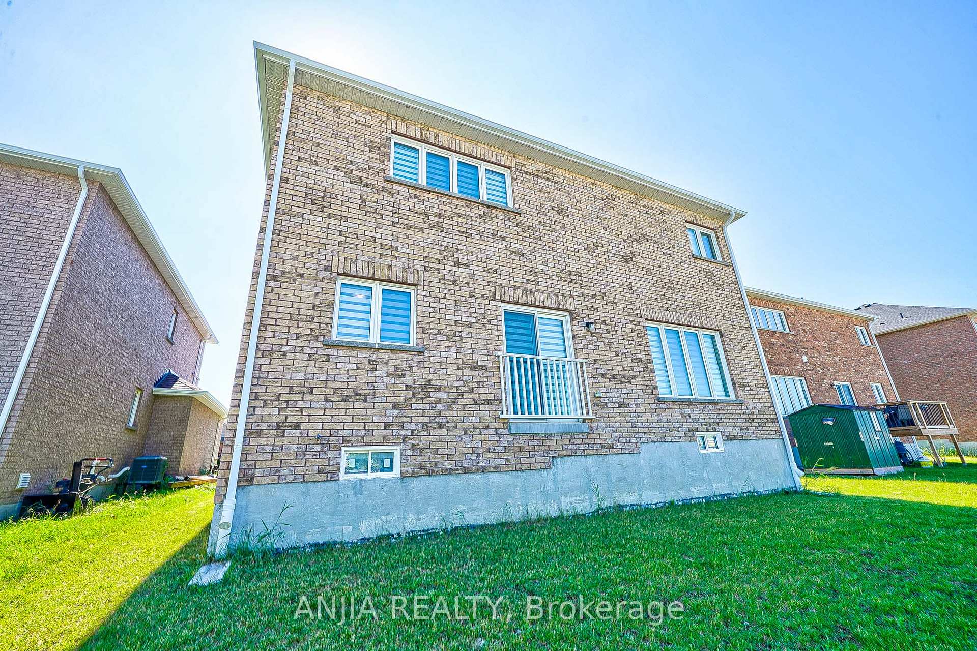 Photo 38 of 7 Butcher Street, Brock, Beaverton — HOMEH