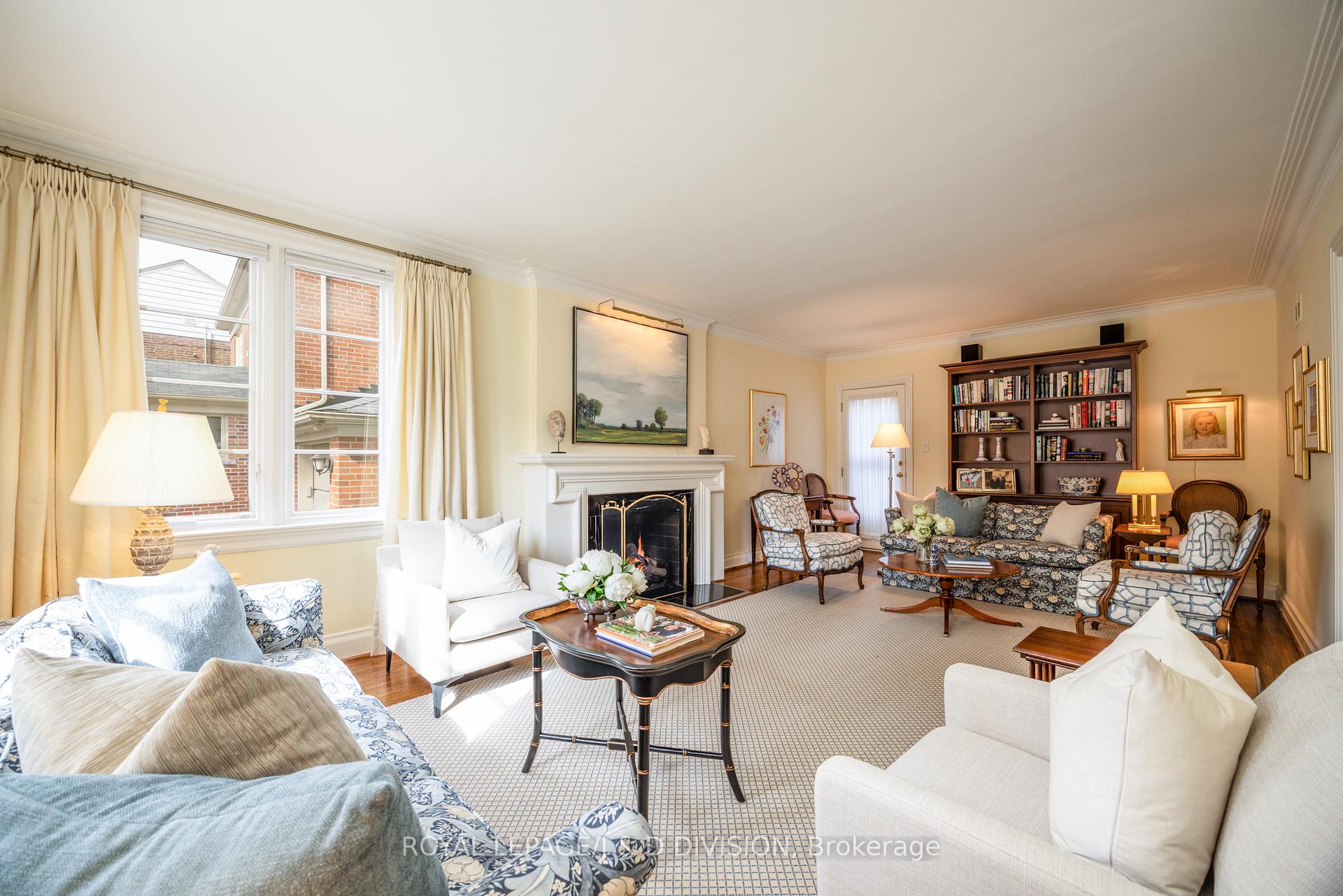 Photo 5 of 404 Glencairn Avenue, Toronto, Lawrence Park South — HOMEH