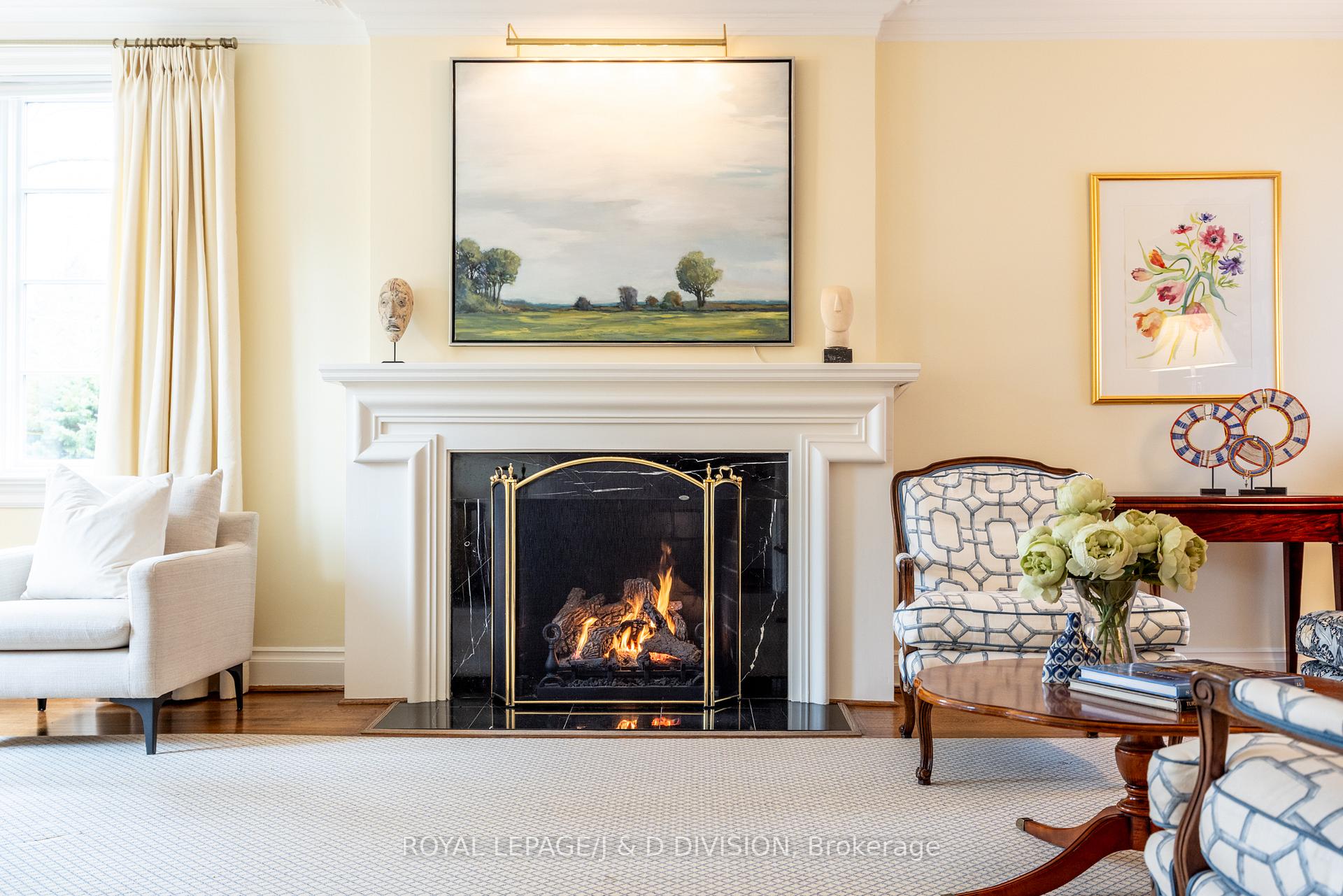 Photo 2 of 404 Glencairn Avenue, Toronto, Lawrence Park South — HOMEH