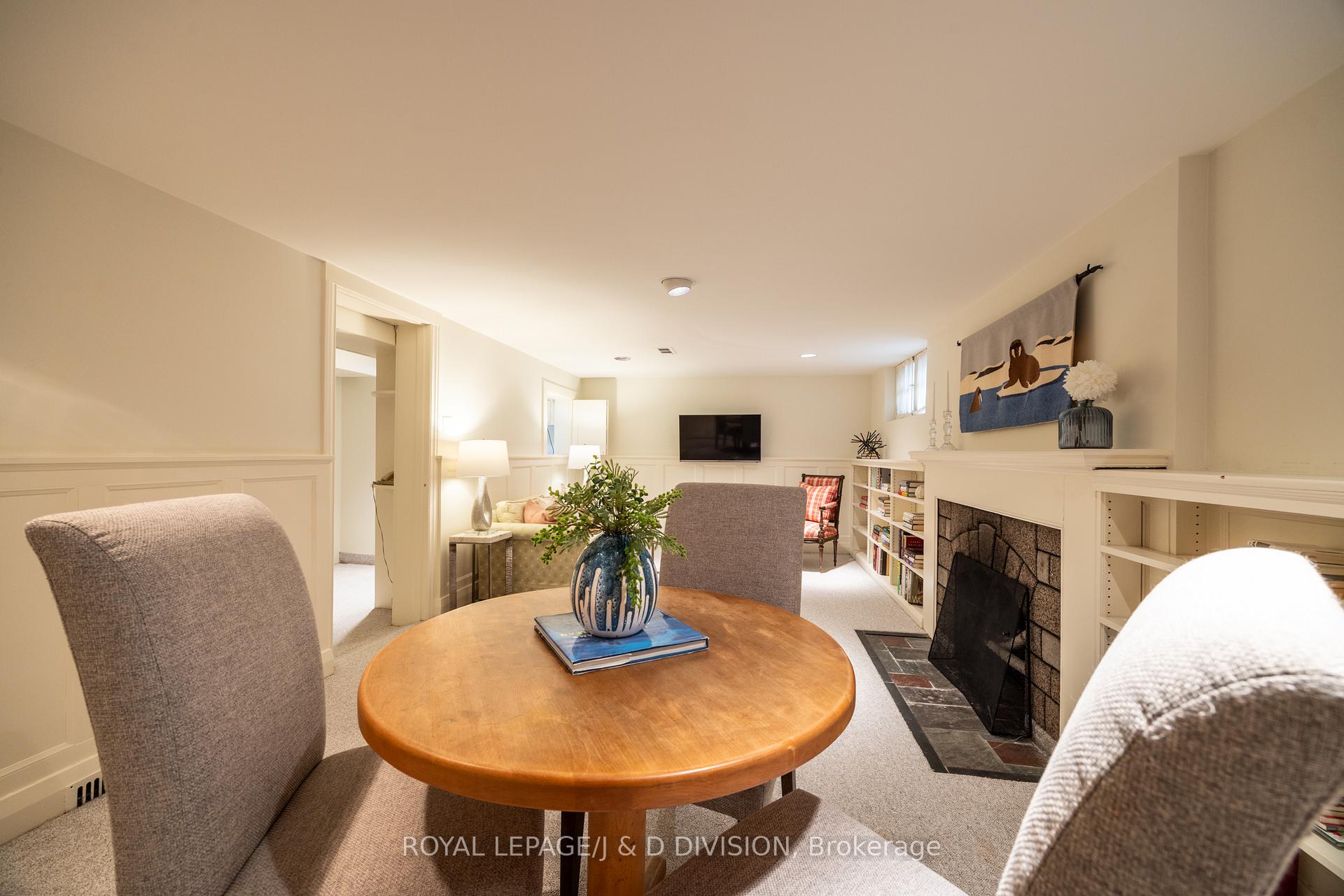 Photo 24 of 404 Glencairn Avenue, Toronto, Lawrence Park South — HOMEH