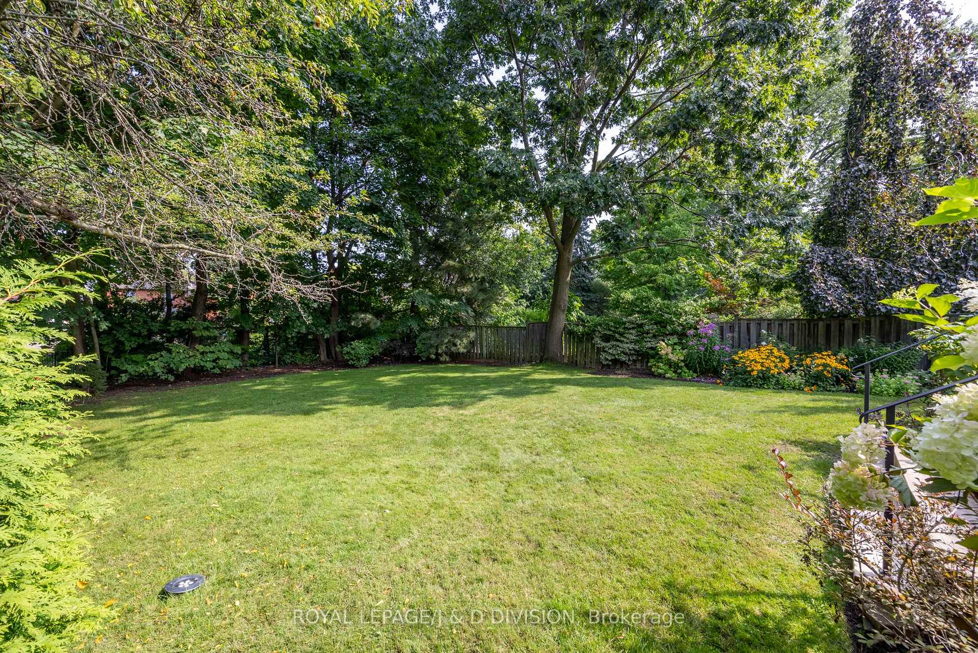Photo 29 of 404 Glencairn Avenue, Toronto, Lawrence Park South — HOMEH