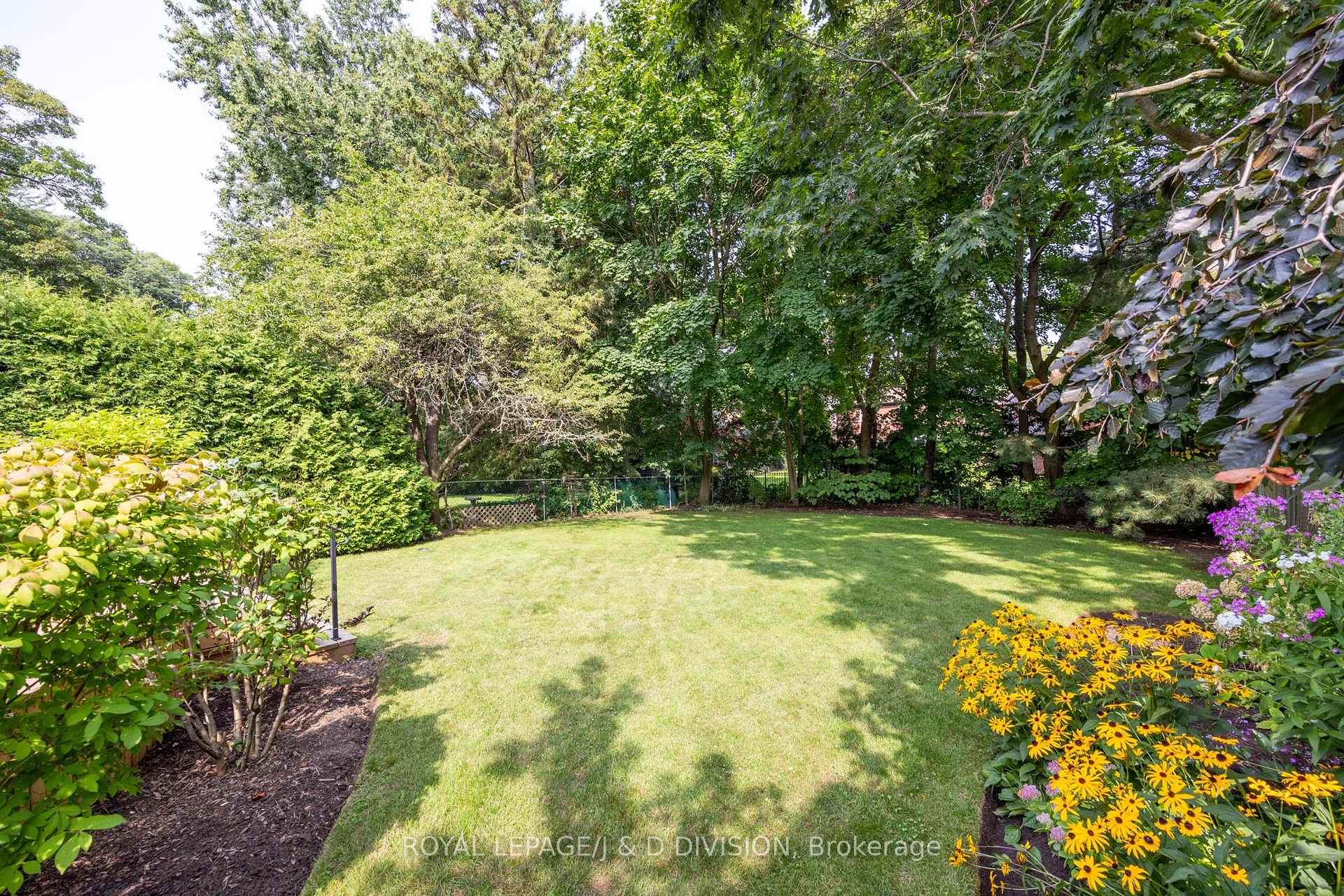 Photo 26 of 404 Glencairn Avenue, Toronto, Lawrence Park South — HOMEH