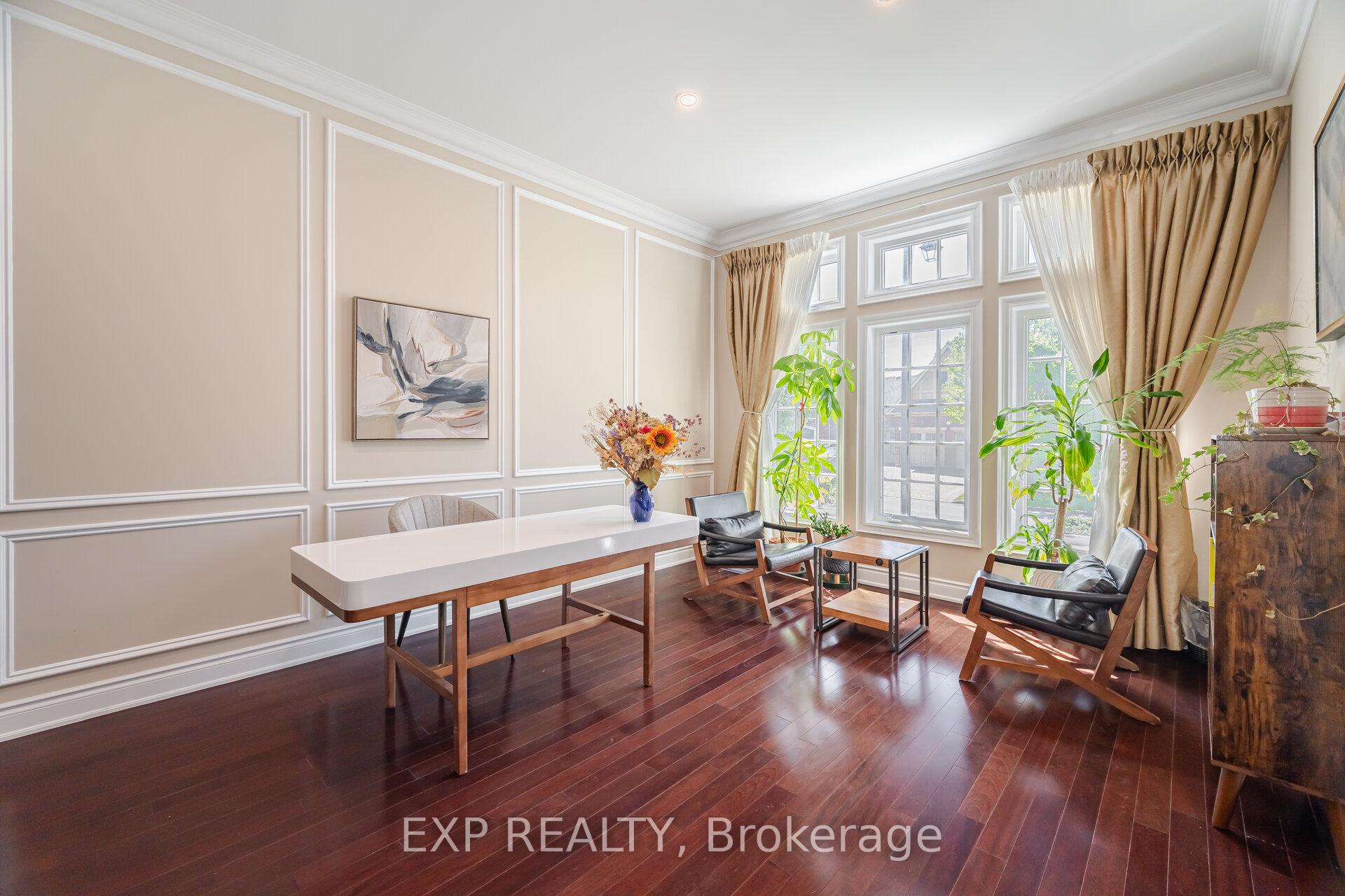 Photo 19 of 185 Cook's Mill Crescent, Vaughan, Patterson — HOMEH
