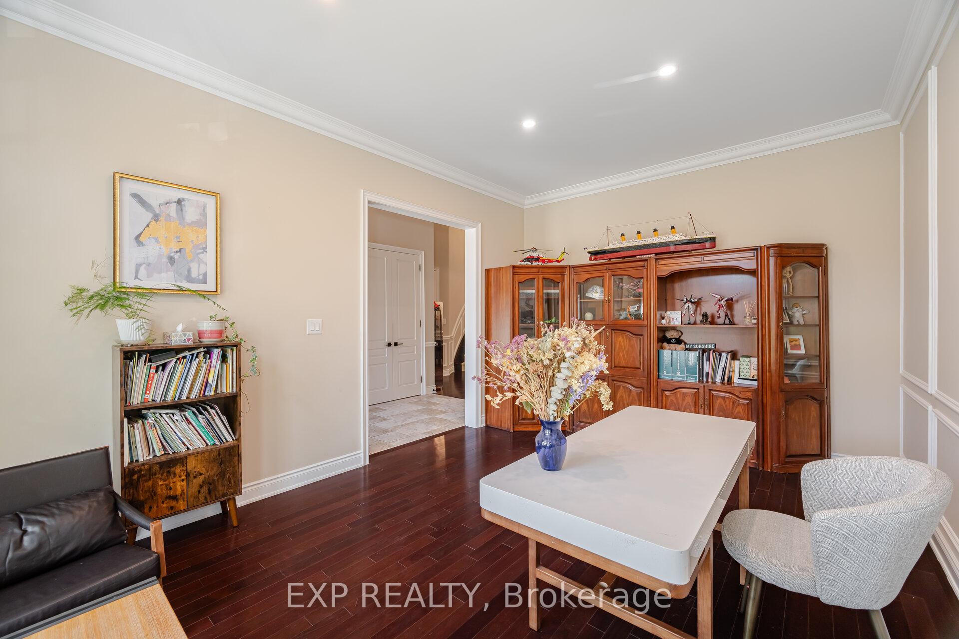 Photo 16 of 185 Cook's Mill Crescent, Vaughan, Patterson — HOMEH