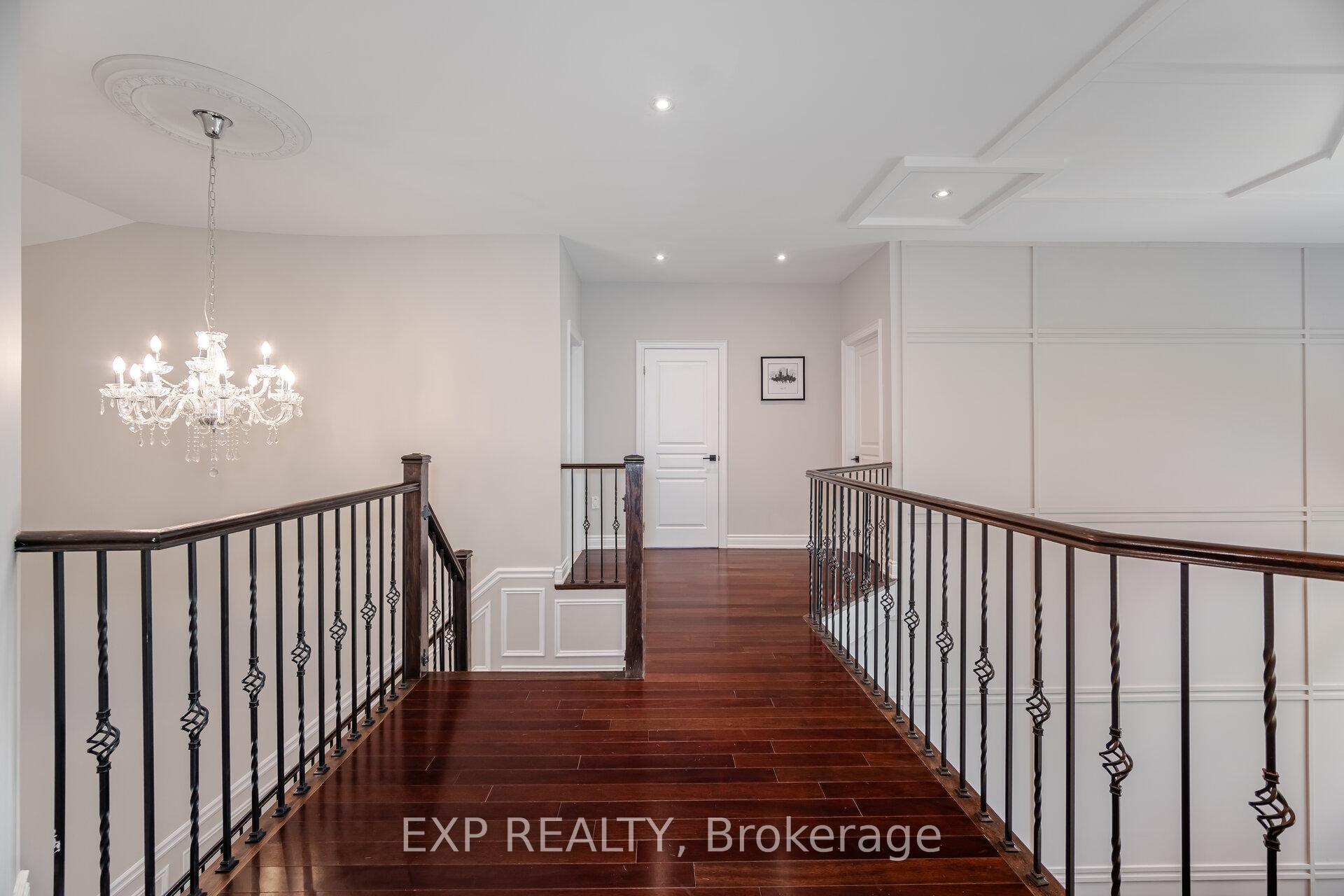Photo 18 of 185 Cook's Mill Crescent, Vaughan, Patterson — HOMEH