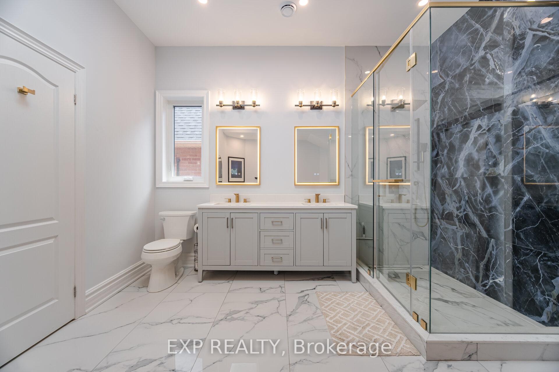 Photo 30 of 185 Cook's Mill Crescent, Vaughan, Patterson — HOMEH