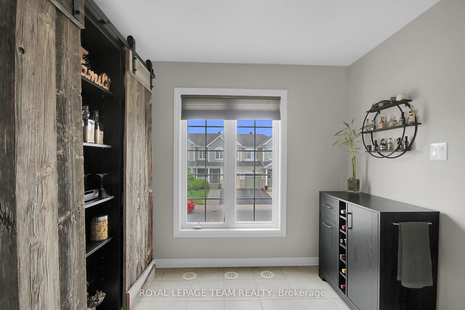 Photo 12 of 455 Meadowhawk Crescent, Ottawa, Barrhaven - Half Moon Bay — HOMEH