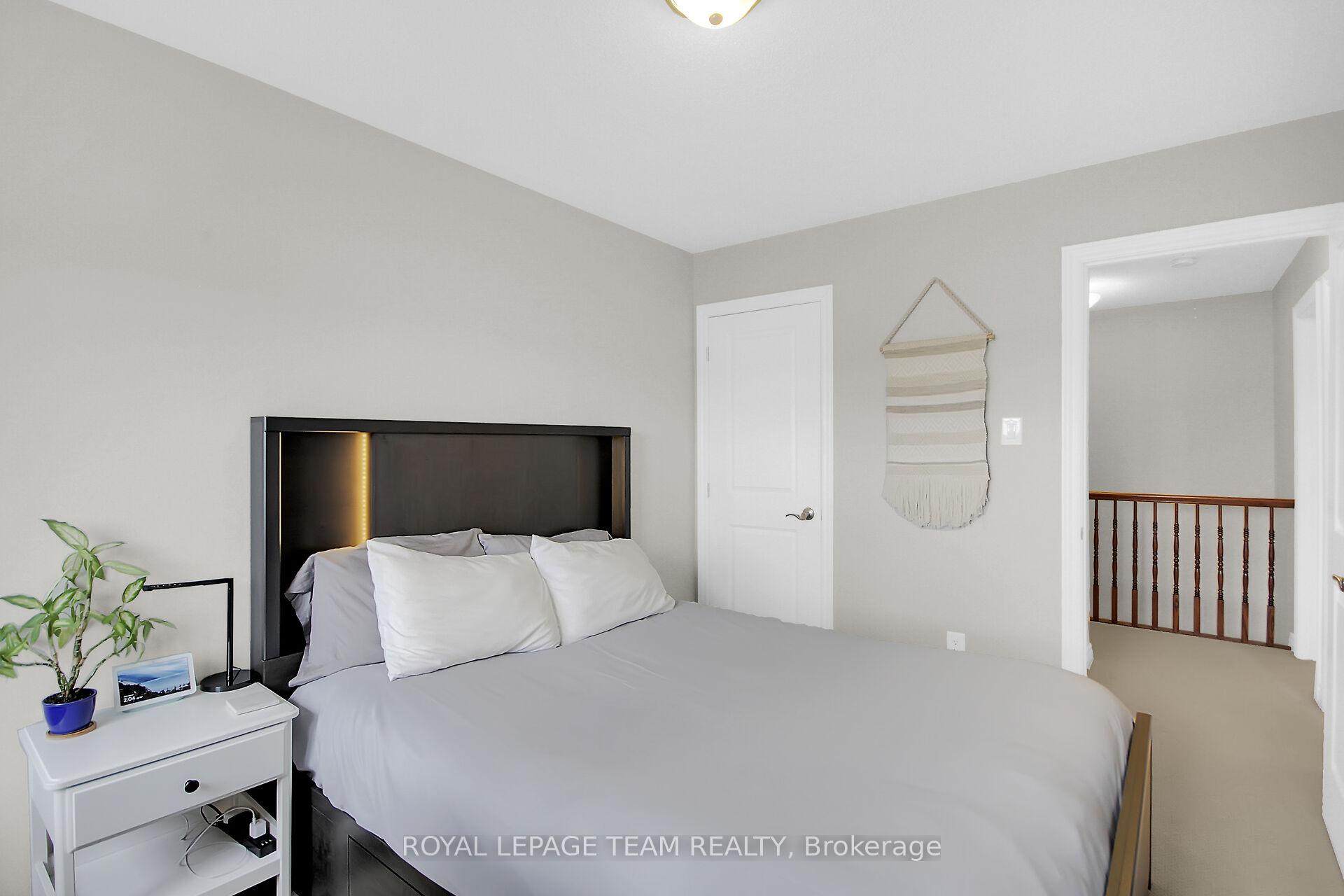 Photo 25 of 455 Meadowhawk Crescent, Ottawa, Barrhaven - Half Moon Bay — HOMEH