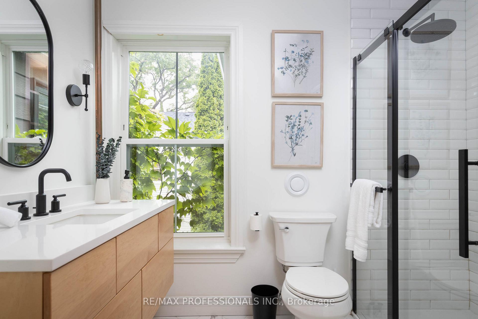 Photo 17 of 26 Wardell Street, Toronto, South Riverdale — HOMEH