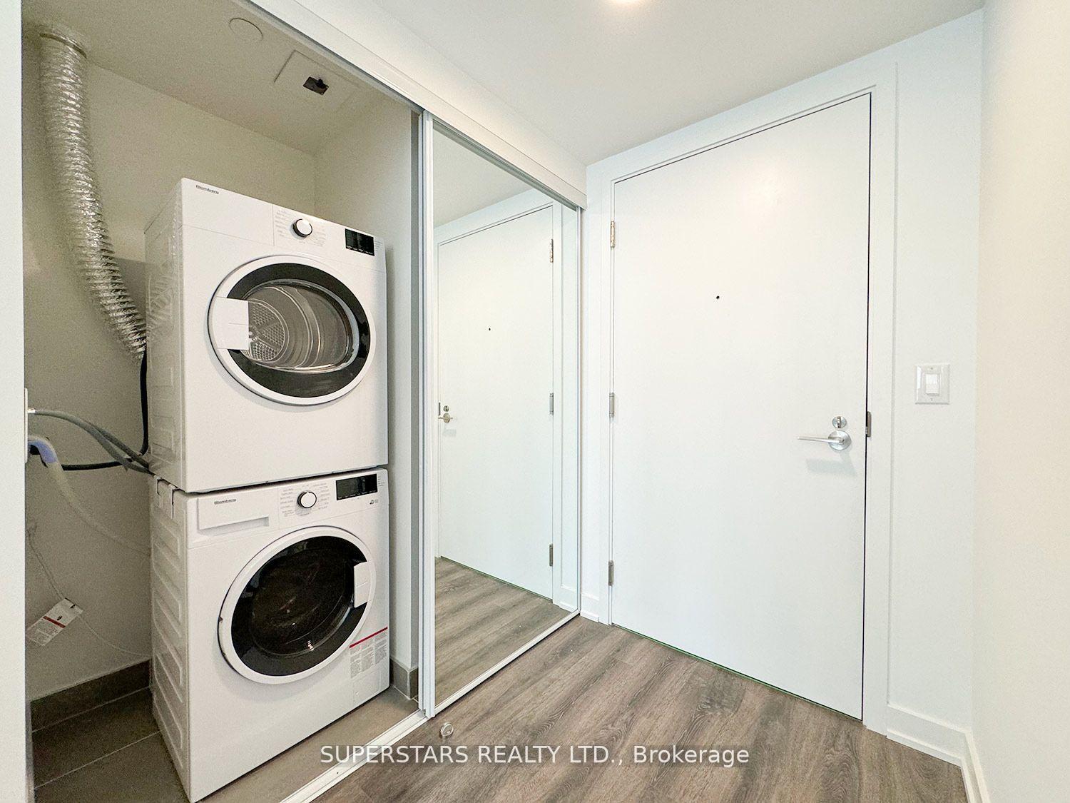 Photo 10 of Unit 1002, 65 Mutual Street, Toronto, Church-Yonge Corridor — HOMEH