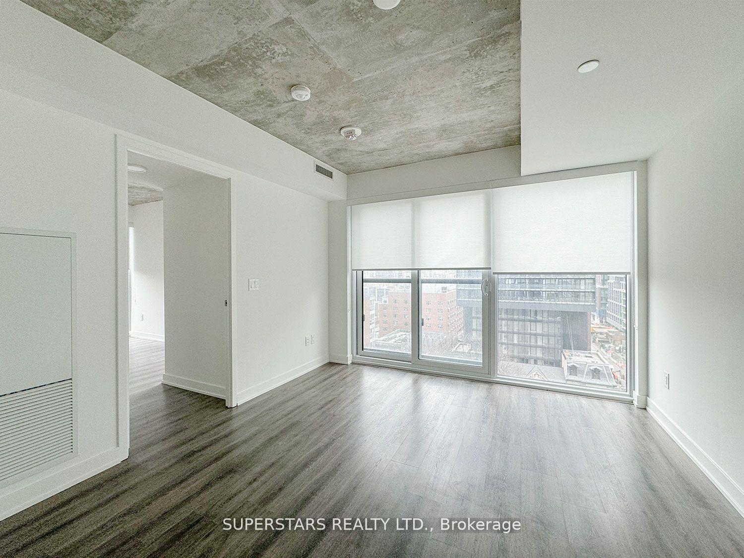Photo 7 of Unit 1002, 65 Mutual Street, Toronto, Church-Yonge Corridor — HOMEH