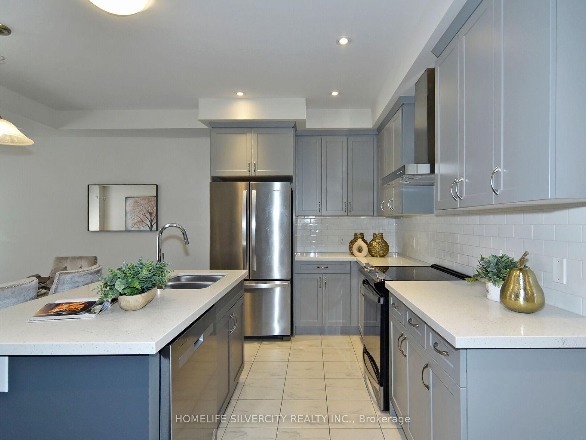 Photo 7 of 92 Deer Ridge Crescent, Whitby, Rural Whitby — HOMEH