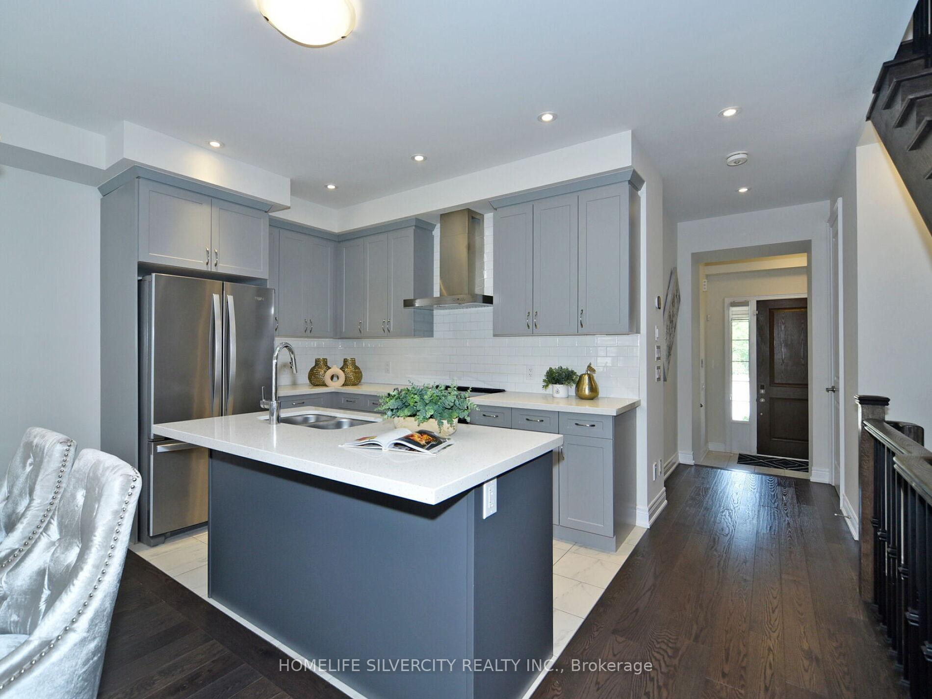 Photo 15 of 92 Deer Ridge Crescent, Whitby, Rural Whitby — HOMEH