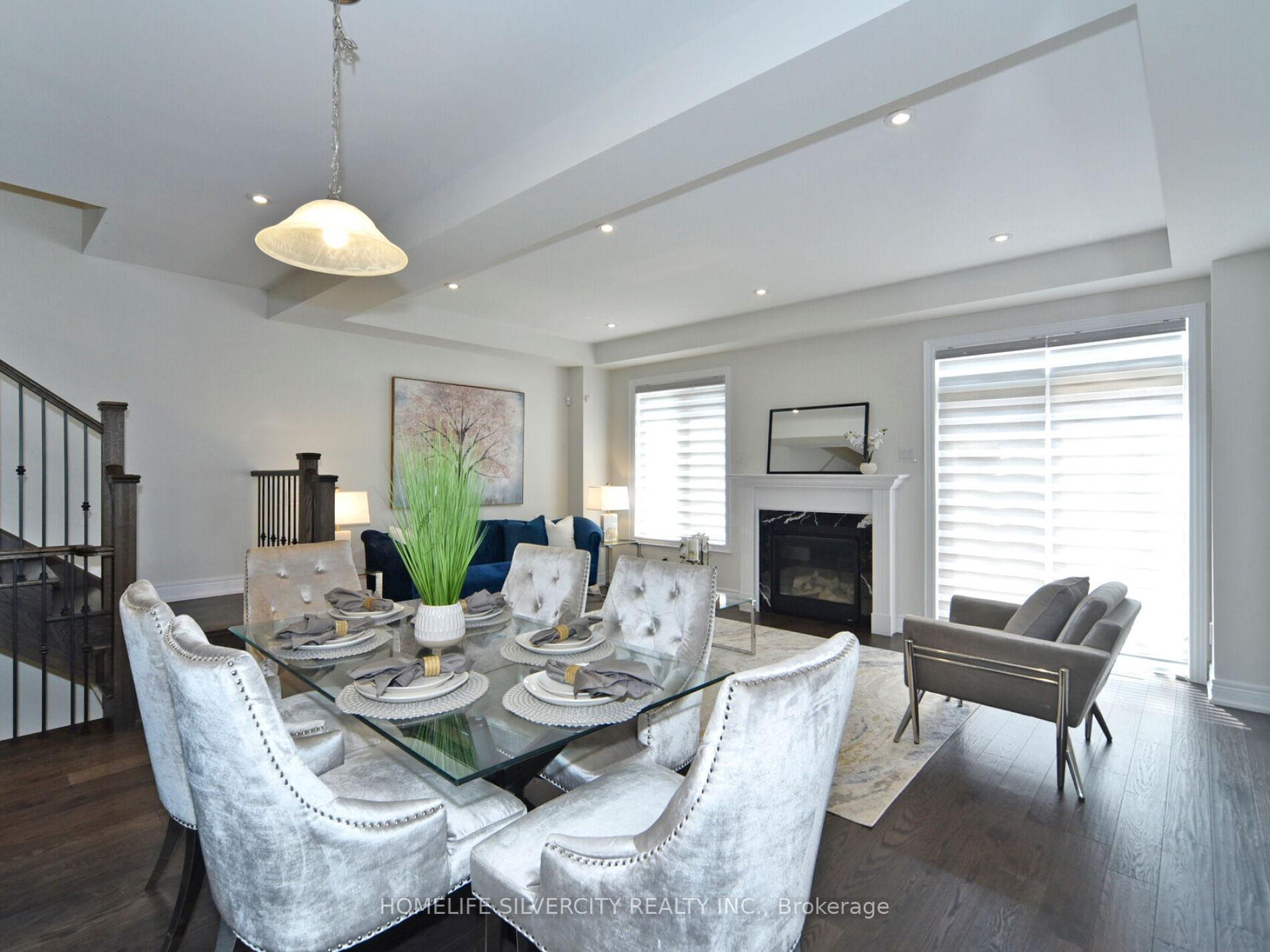 Photo 9 of 92 Deer Ridge Crescent, Whitby, Rural Whitby — HOMEH