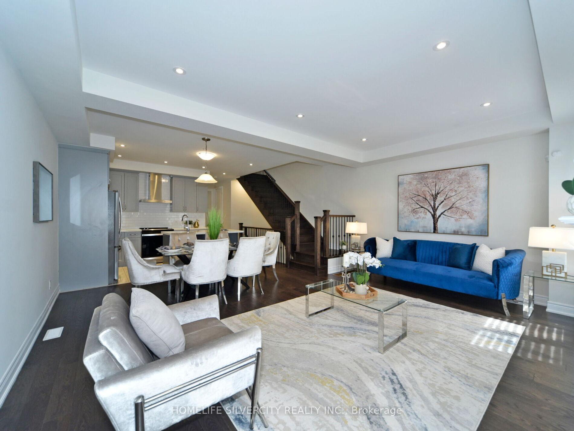 Photo 12 of 92 Deer Ridge Crescent, Whitby, Rural Whitby — HOMEH