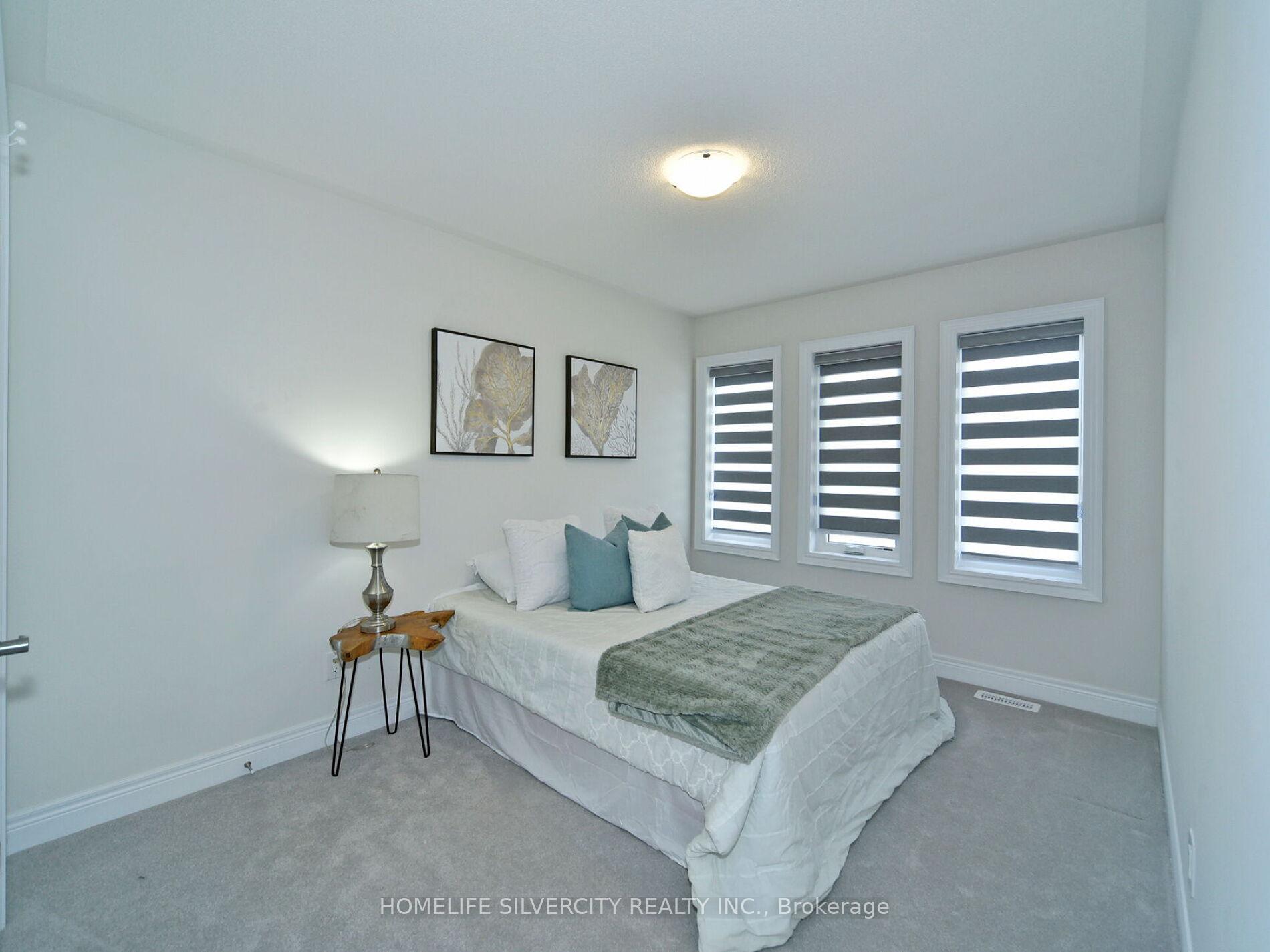 Photo 32 of 92 Deer Ridge Crescent, Whitby, Rural Whitby — HOMEH