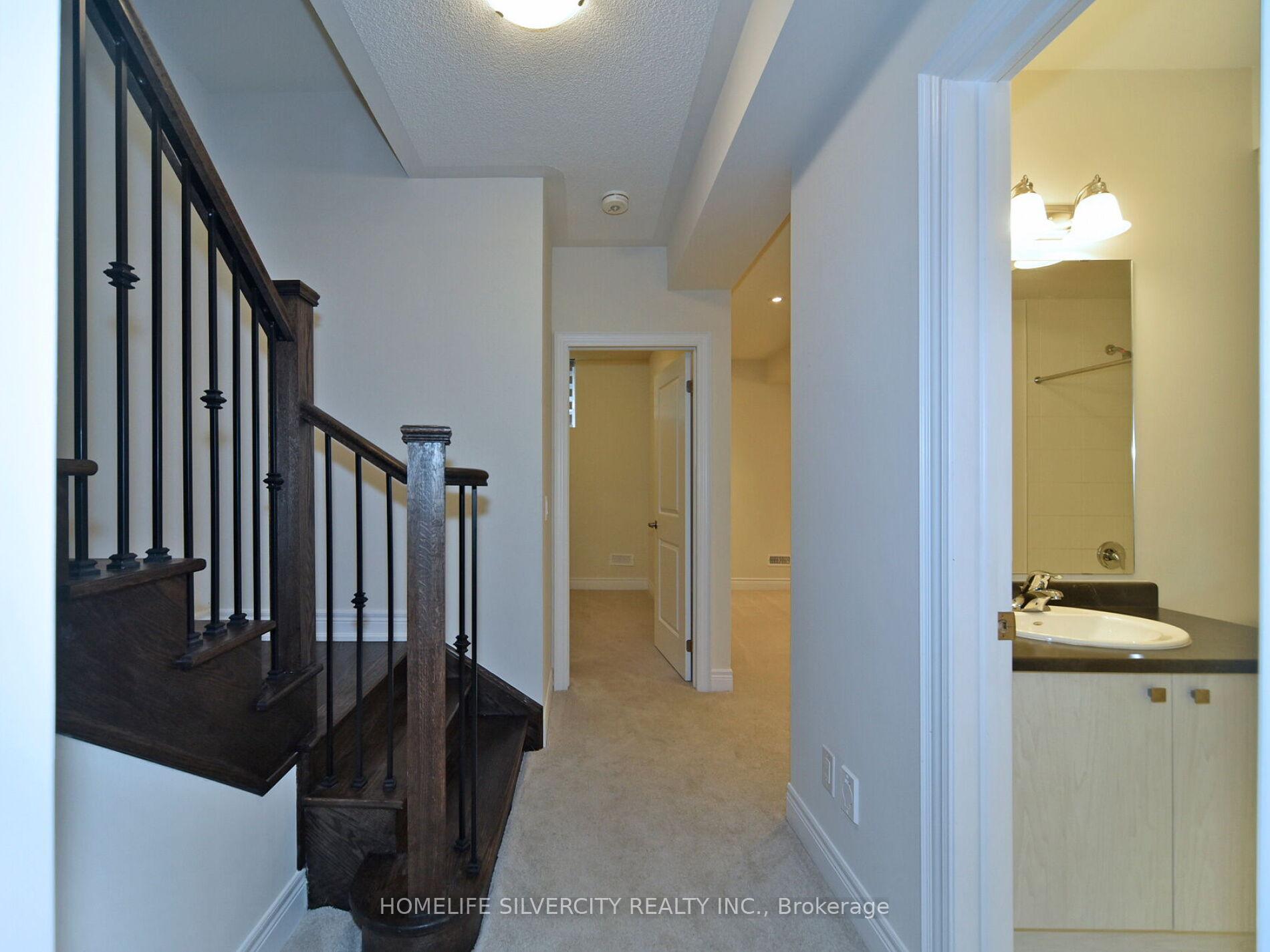 Photo 39 of 92 Deer Ridge Crescent, Whitby, Rural Whitby — HOMEH