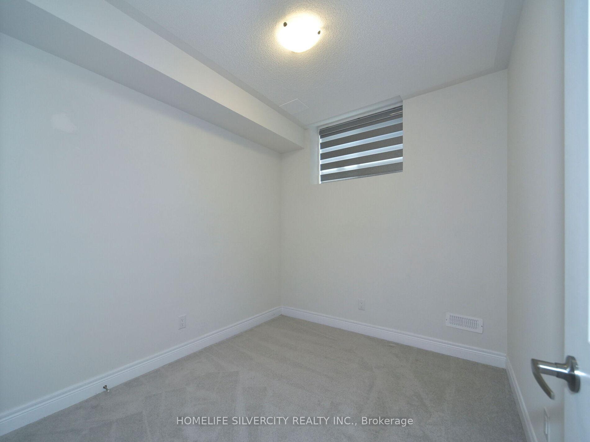 Photo 43 of 92 Deer Ridge Crescent, Whitby, Rural Whitby — HOMEH
