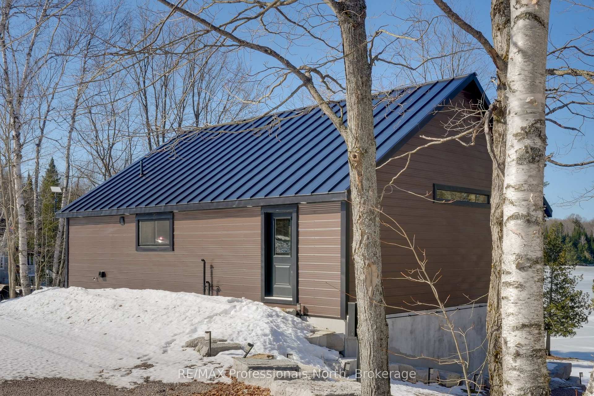 Photo 4 of 138 Johnston Road, Magnetawan, Spence — HOMEH