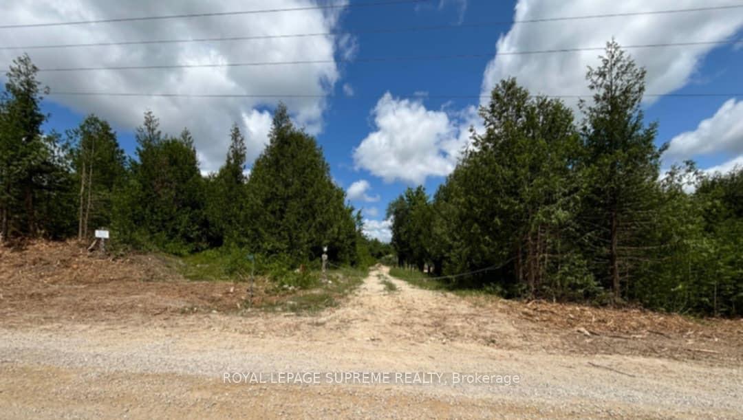 Photo 4 of 735699 West Back Line, Chatsworth, Rural Chatsworth — HOMEH