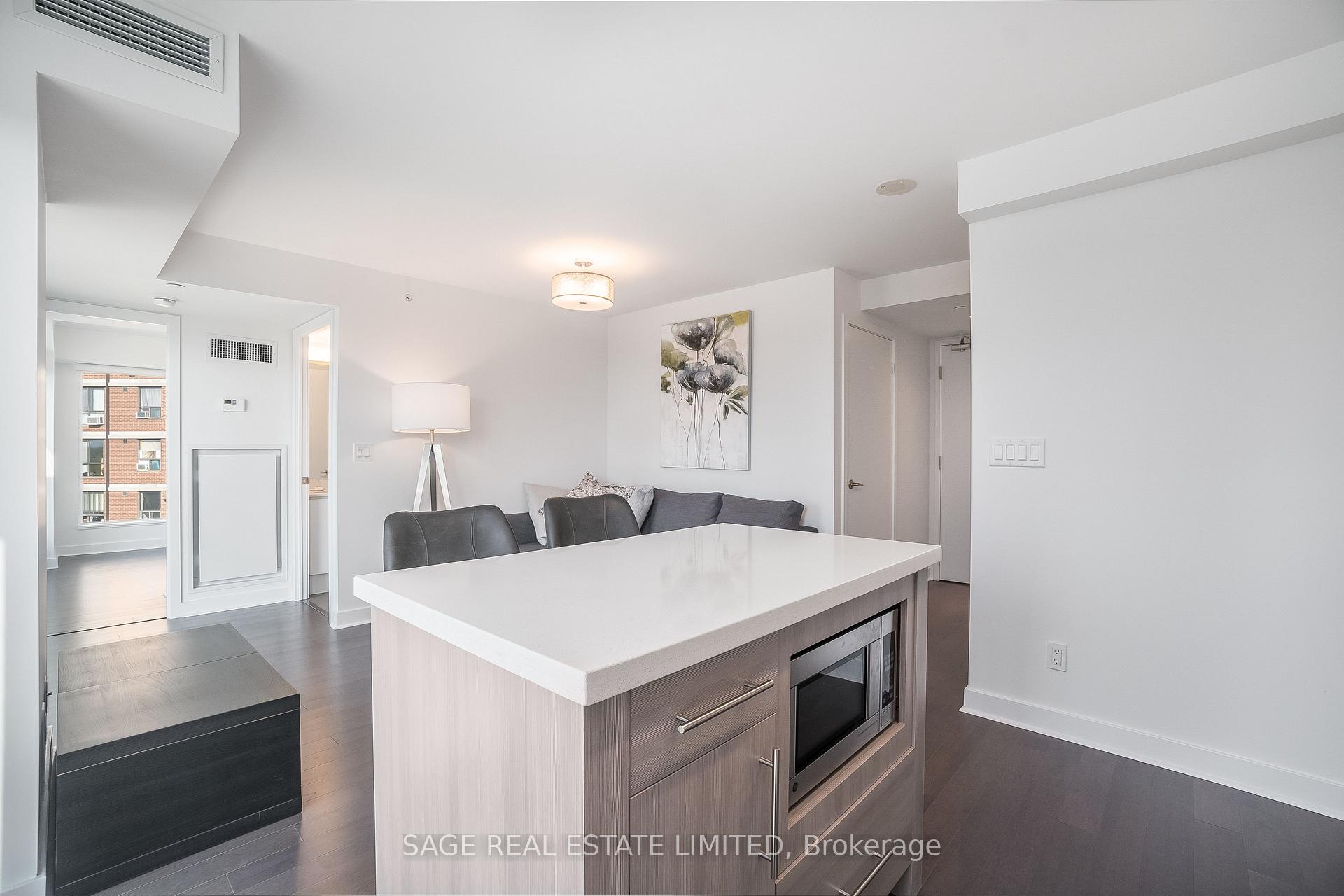 Photo 13 of Unit 803, 58 Orchard View Boulevard, Toronto, Yonge-Eglinton — HOMEH
