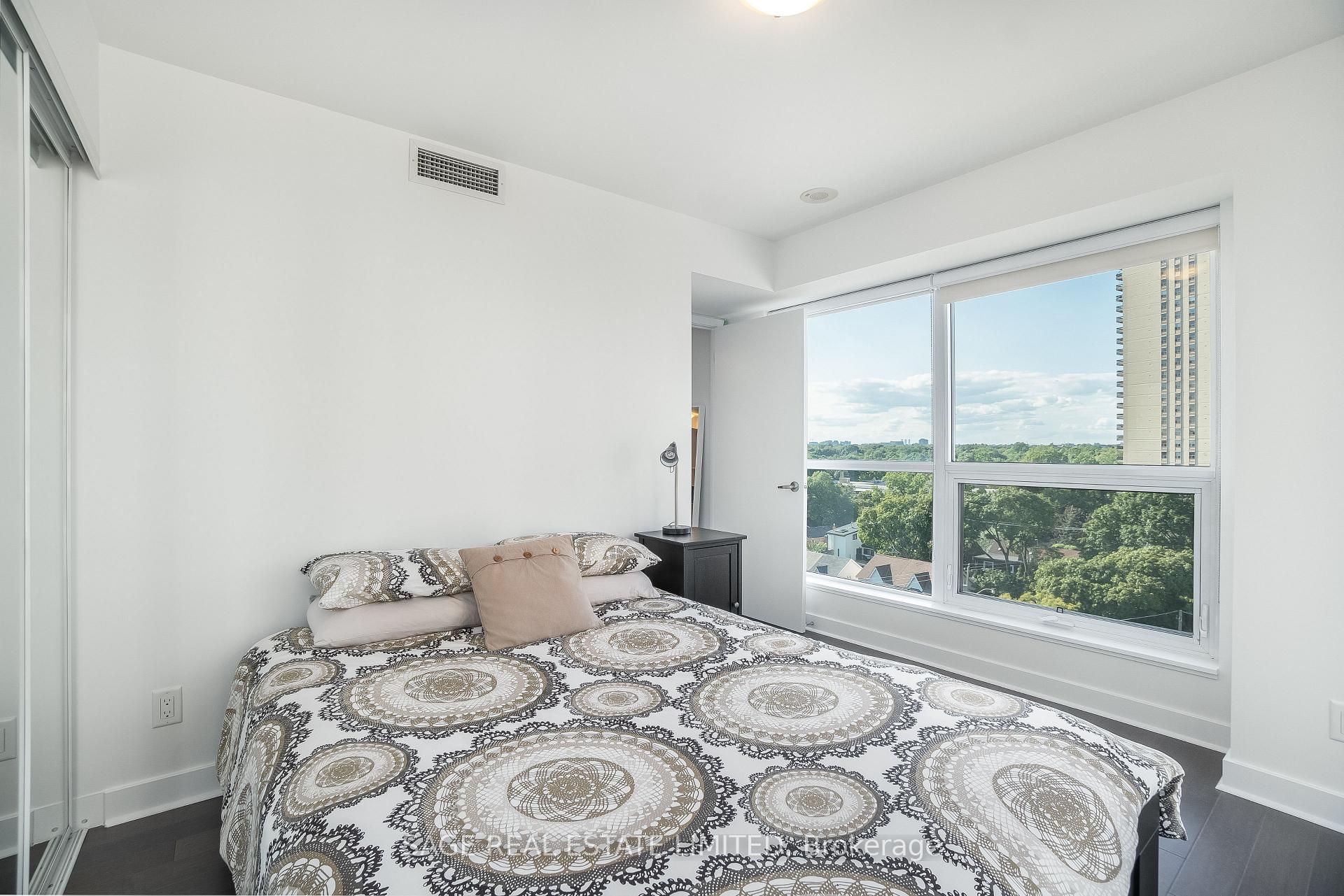 Photo 17 of Unit 803, 58 Orchard View Boulevard, Toronto, Yonge-Eglinton — HOMEH