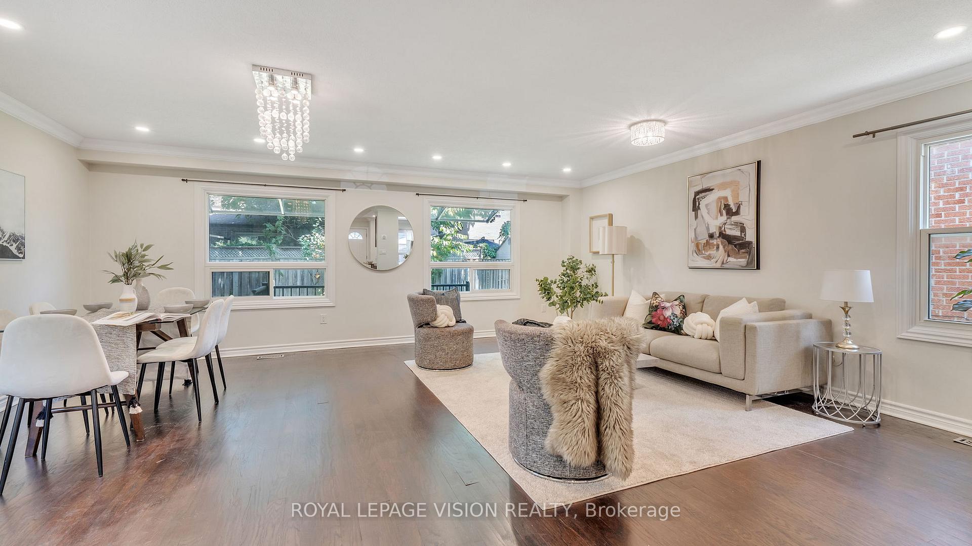Photo 9 of 26 Ravenscroft Road, Ajax, Central — HOMEH