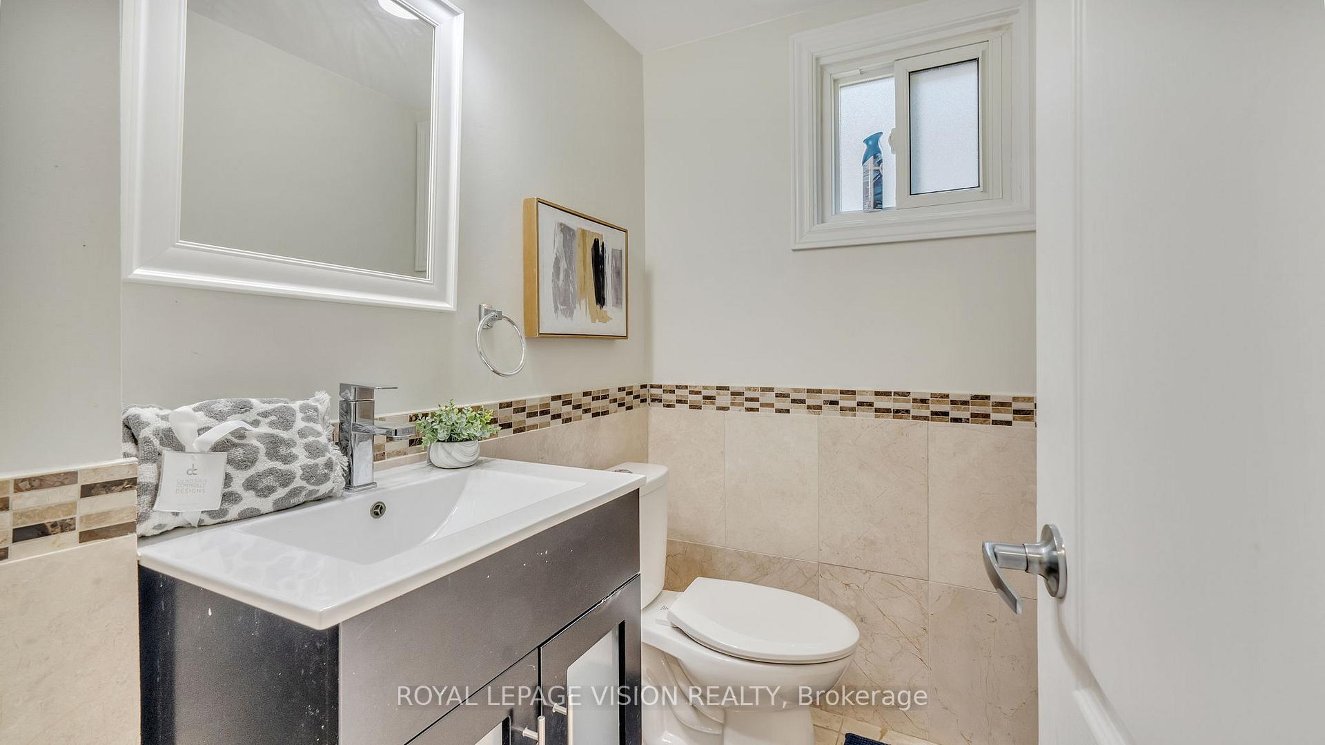 Photo 14 of 26 Ravenscroft Road, Ajax, Central — HOMEH