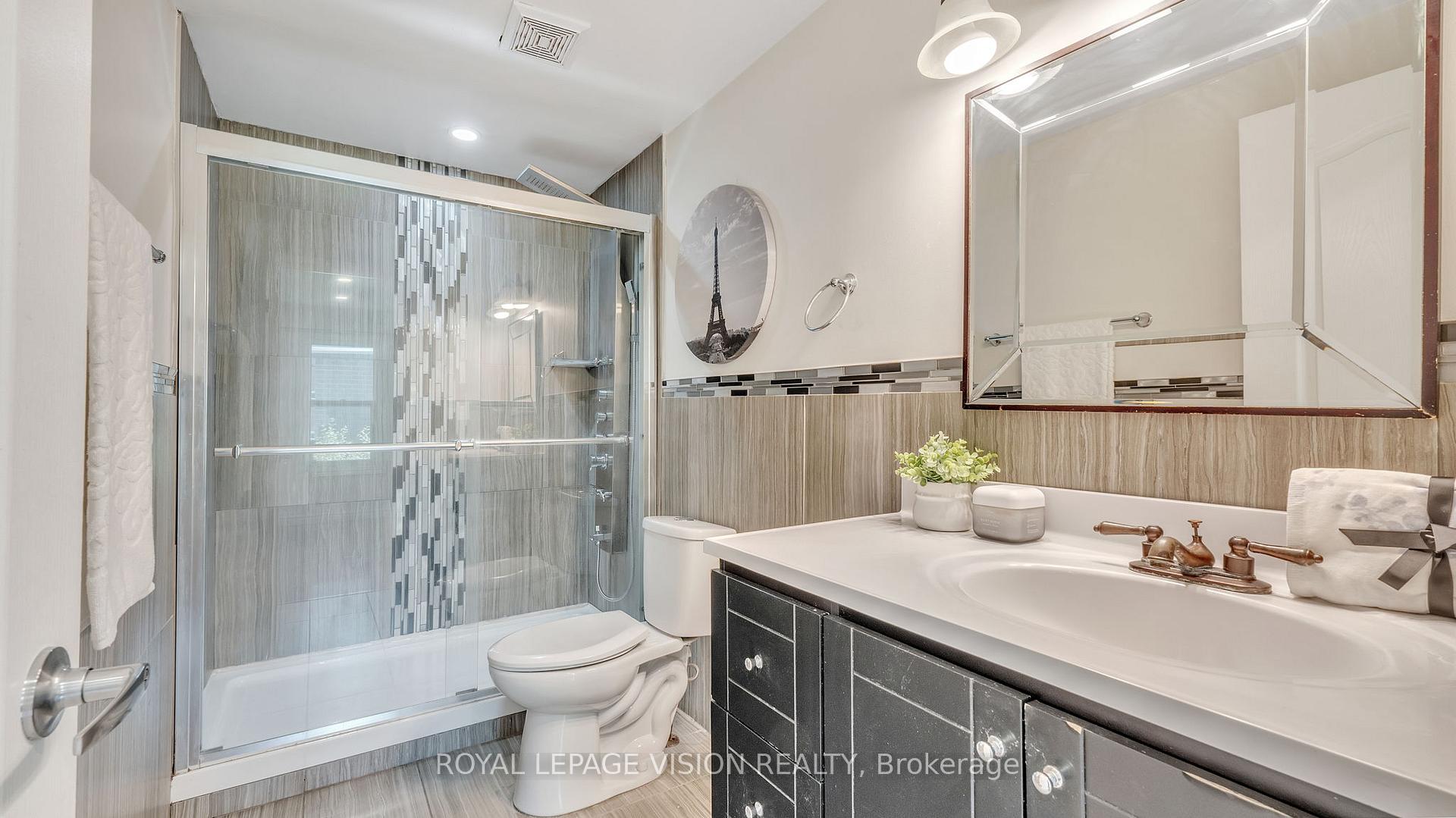 Photo 22 of 26 Ravenscroft Road, Ajax, Central — HOMEH