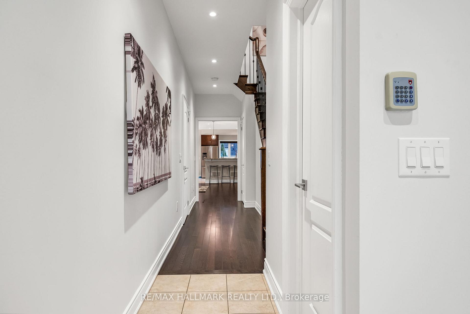 Photo 3 of 59 Zachary Place, Vaughan, Vellore Village — HOMEH