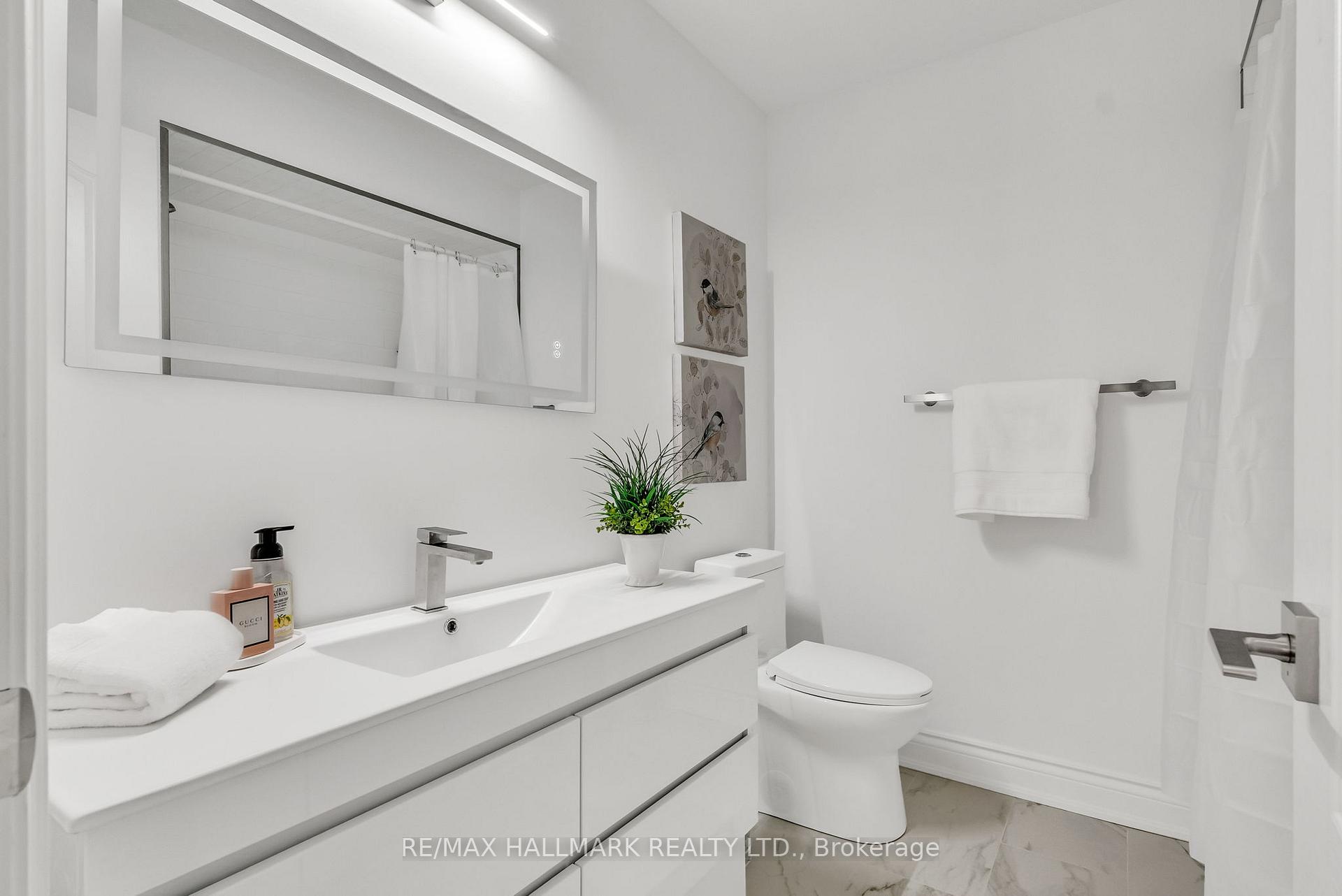 Photo 36 of 59 Zachary Place, Vaughan, Vellore Village — HOMEH