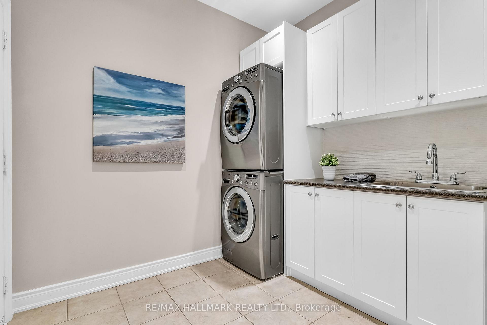 Photo 40 of 59 Zachary Place, Vaughan, Vellore Village — HOMEH