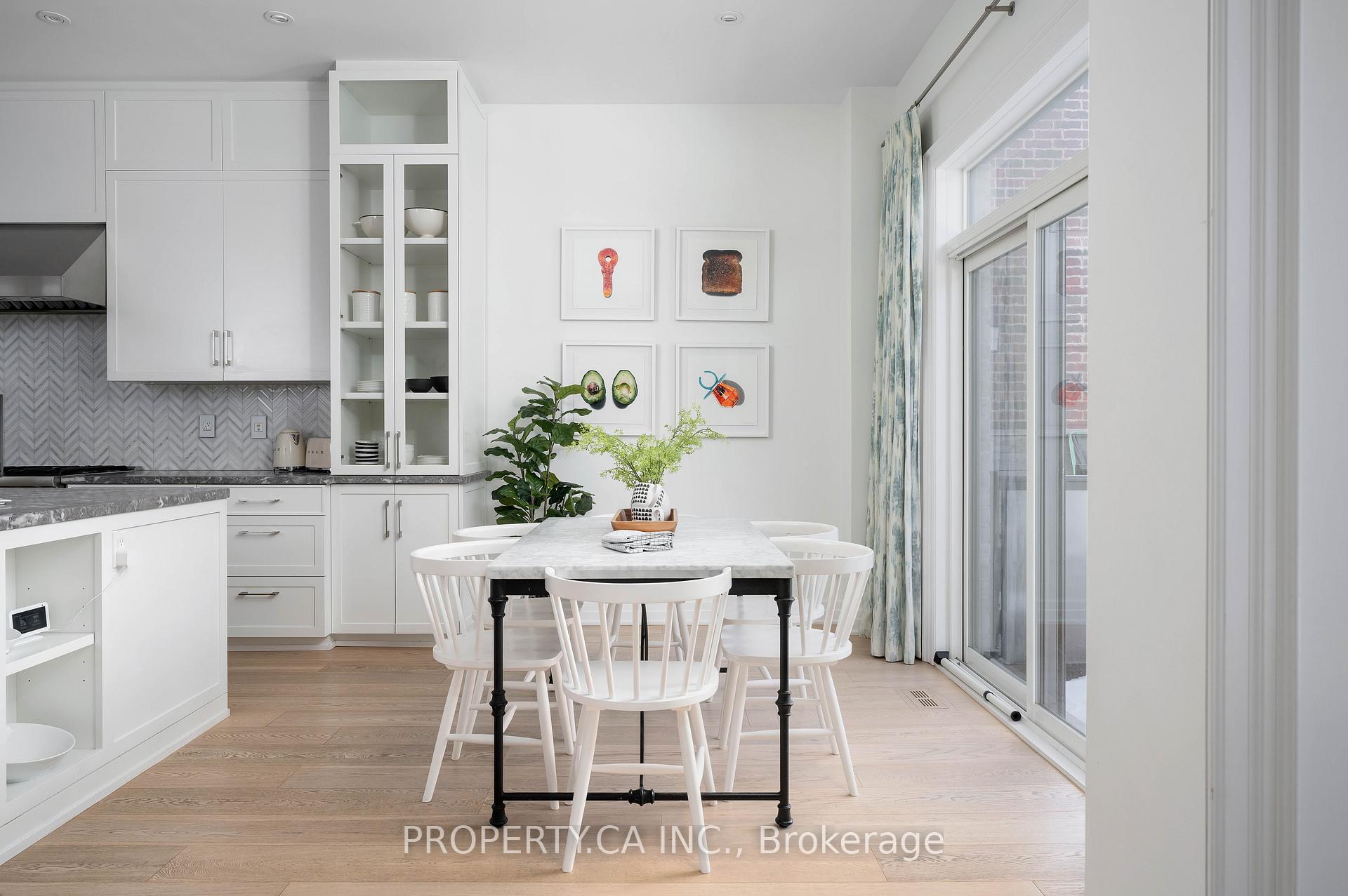 Photo 14 of 24 Kylemount Court, Vaughan, Patterson — HOMEH
