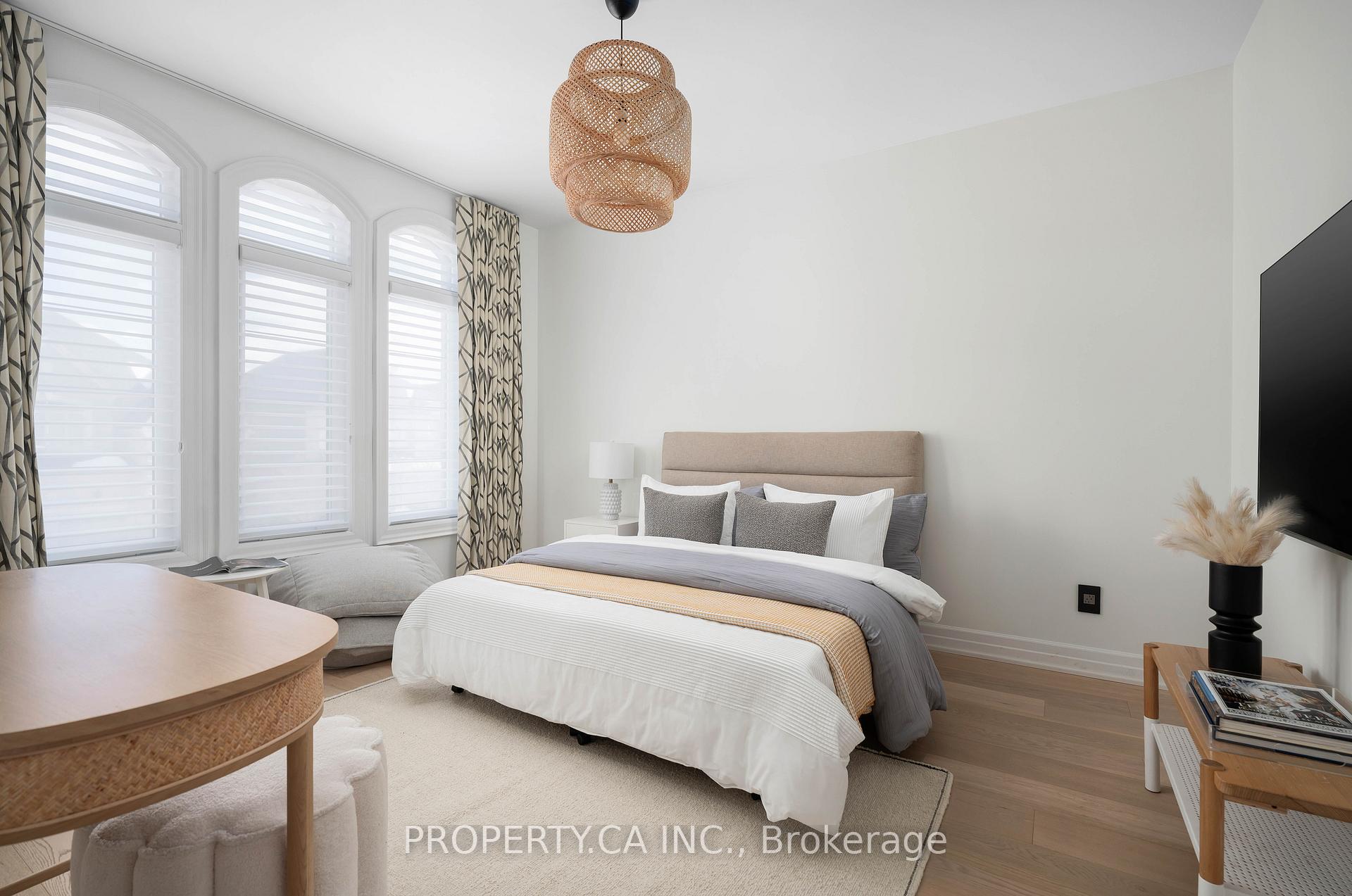 Photo 20 of 24 Kylemount Court, Vaughan, Patterson — HOMEH