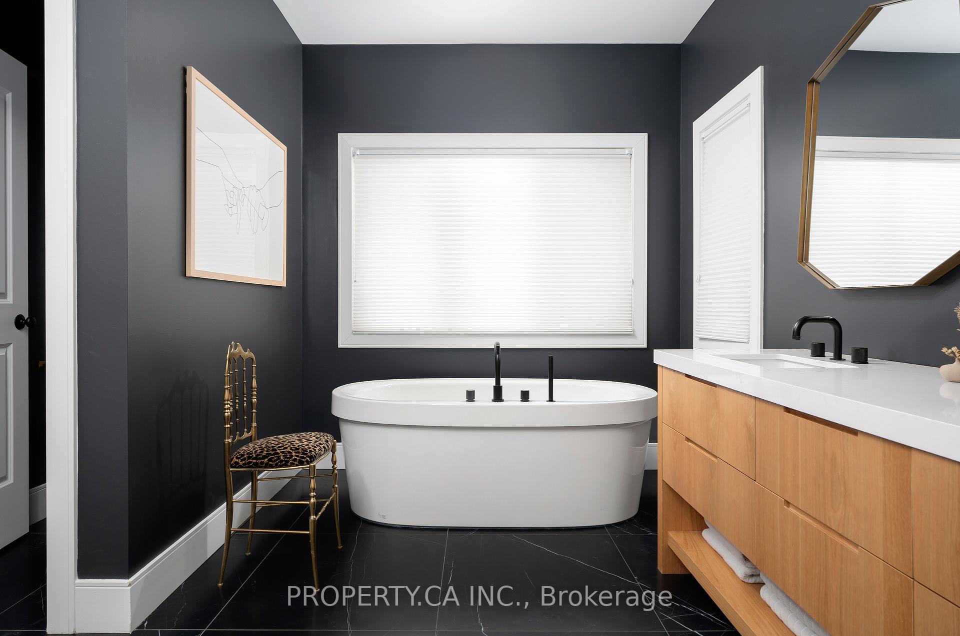 Photo 28 of 24 Kylemount Court, Vaughan, Patterson — HOMEH