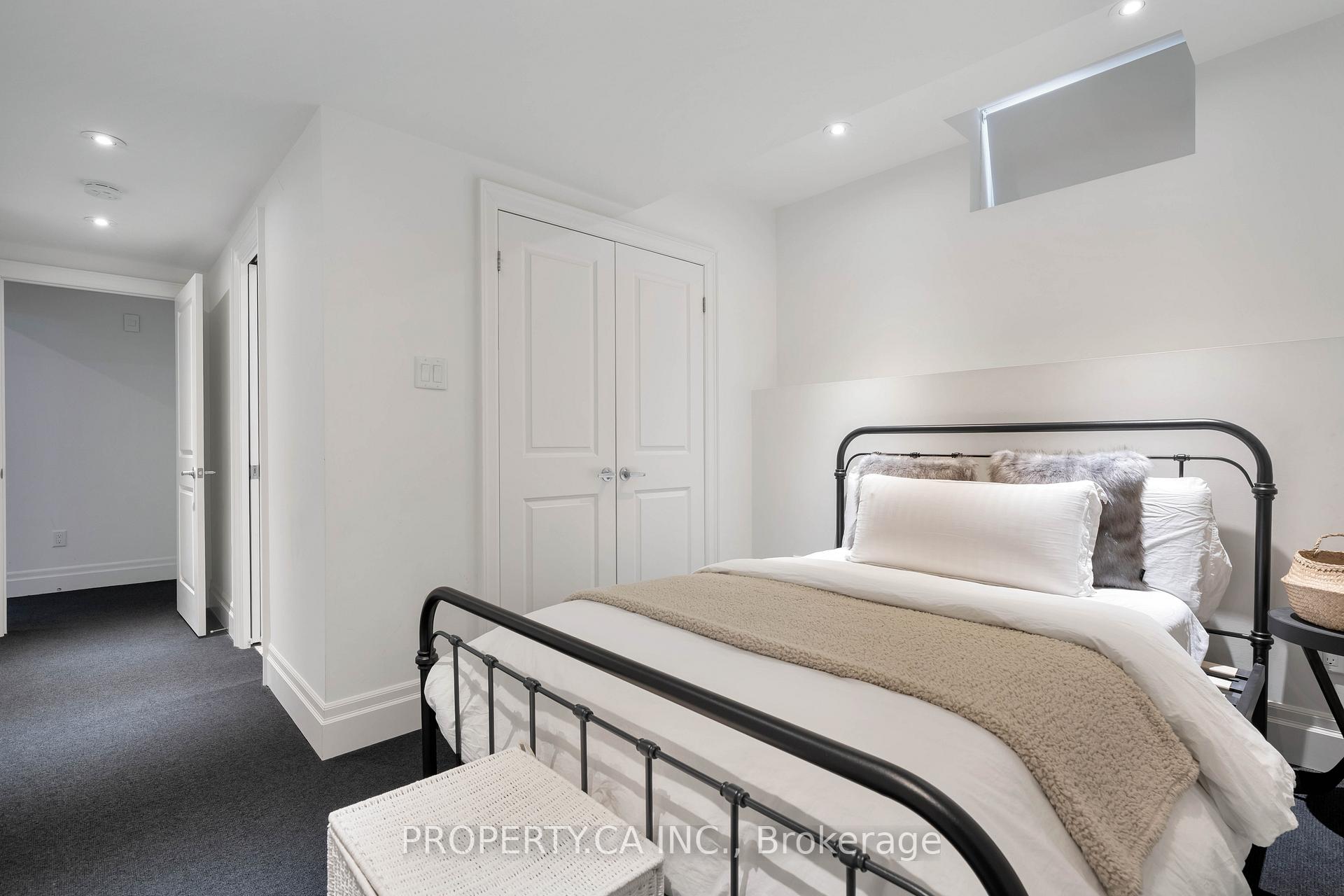 Photo 33 of 24 Kylemount Court, Vaughan, Patterson — HOMEH
