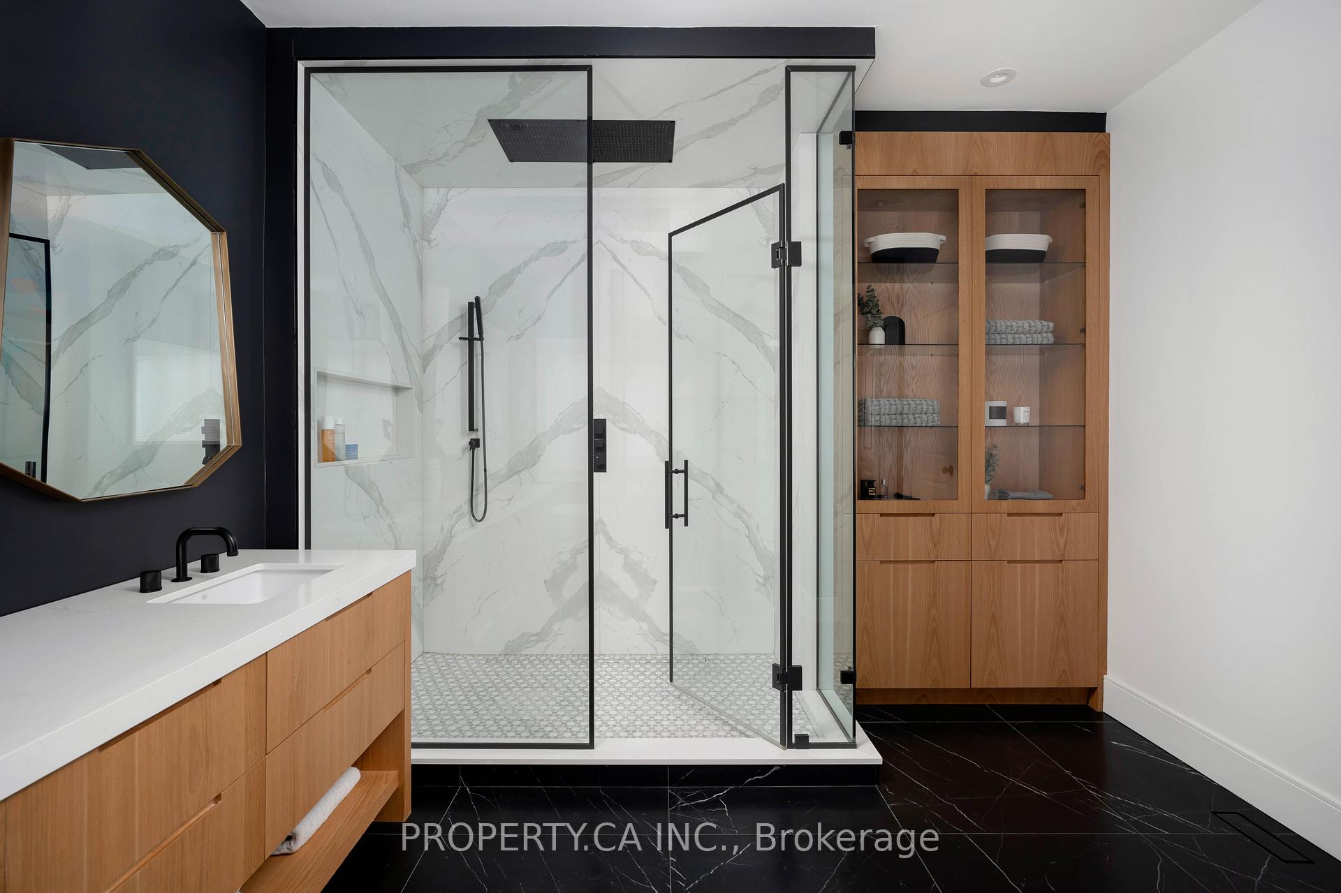 Photo 40 of 24 Kylemount Court, Vaughan, Patterson — HOMEH