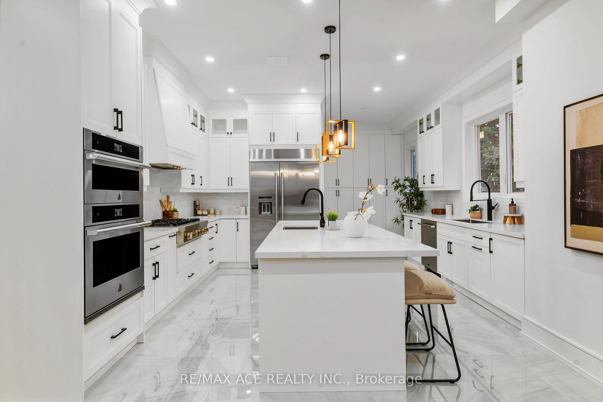 Photo 12 of 12 McCowan Road, Scarborough, Cliffcrest — HOMEH