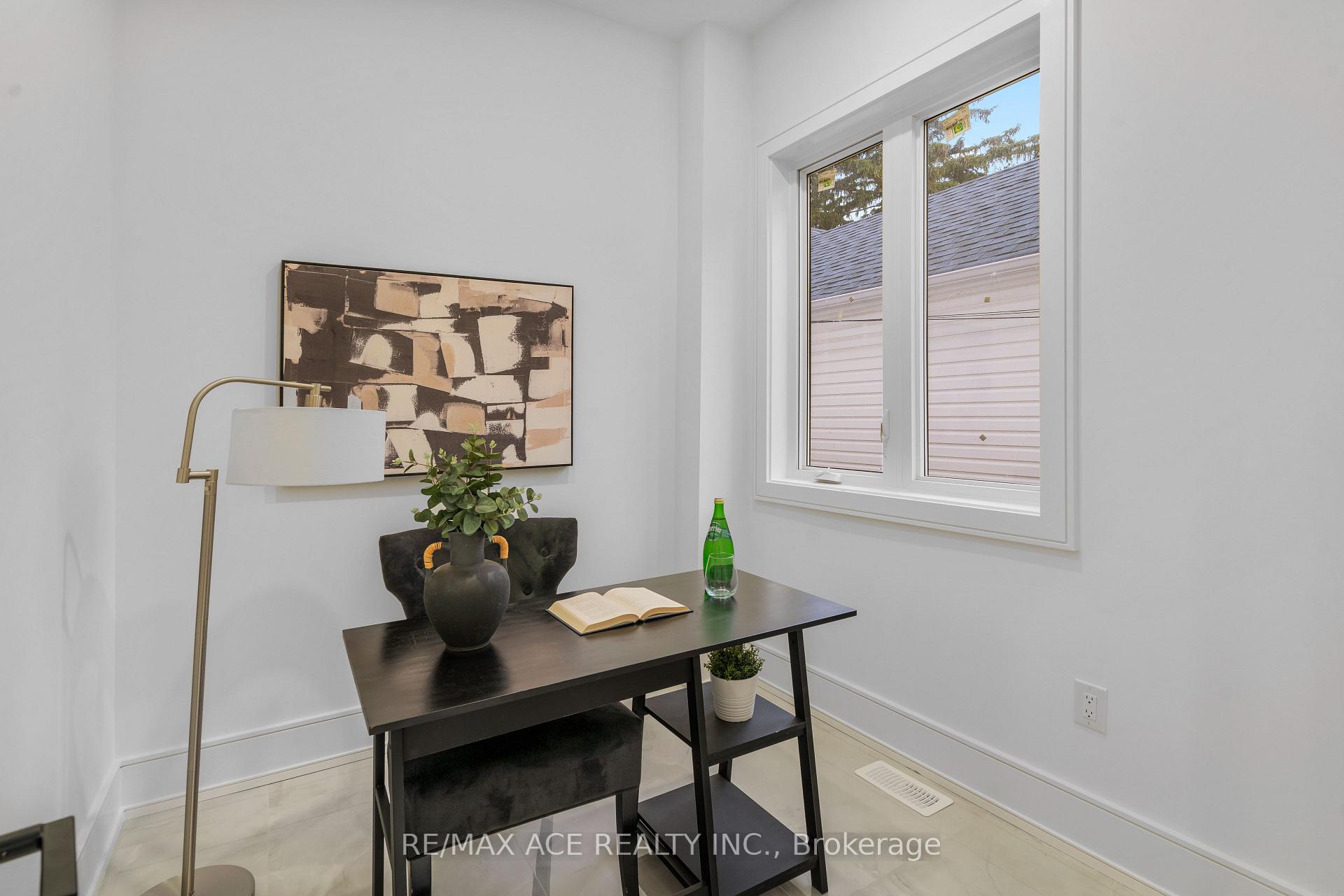 Photo 14 of 12 McCowan Road, Scarborough, Cliffcrest — HOMEH