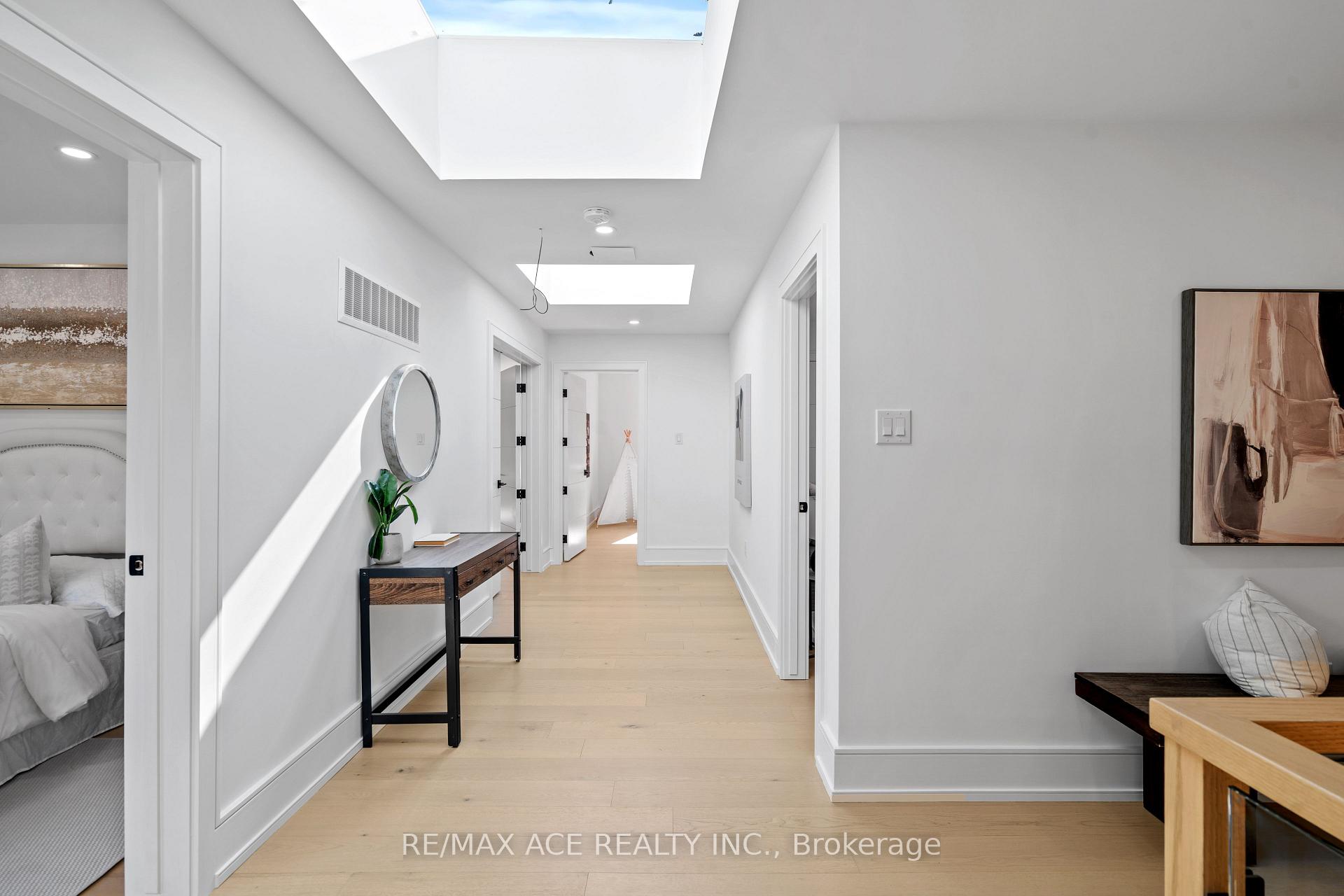 Photo 44 of 12 McCowan Road, Scarborough, Cliffcrest — HOMEH