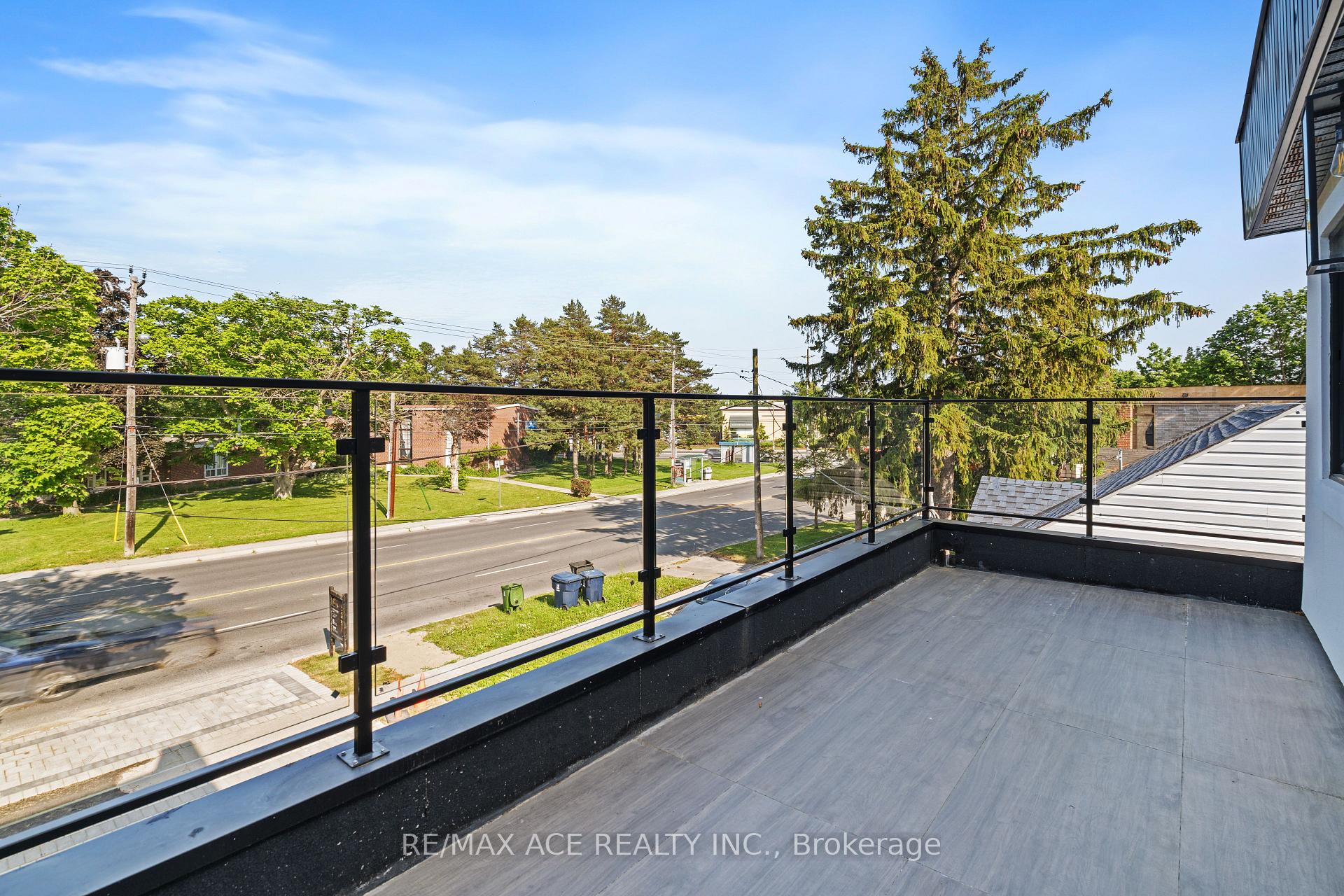Photo 42 of 12 McCowan Road, Scarborough, Cliffcrest — HOMEH