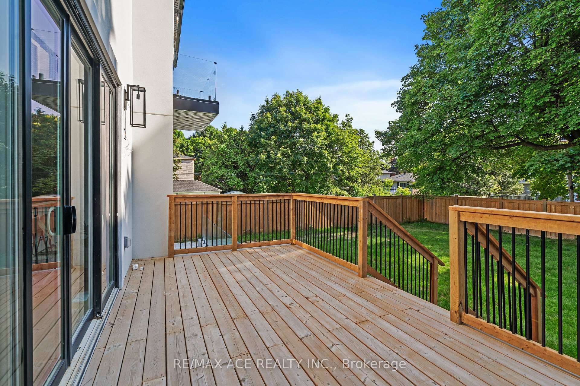 Photo 40 of 12 McCowan Road, Scarborough, Cliffcrest — HOMEH