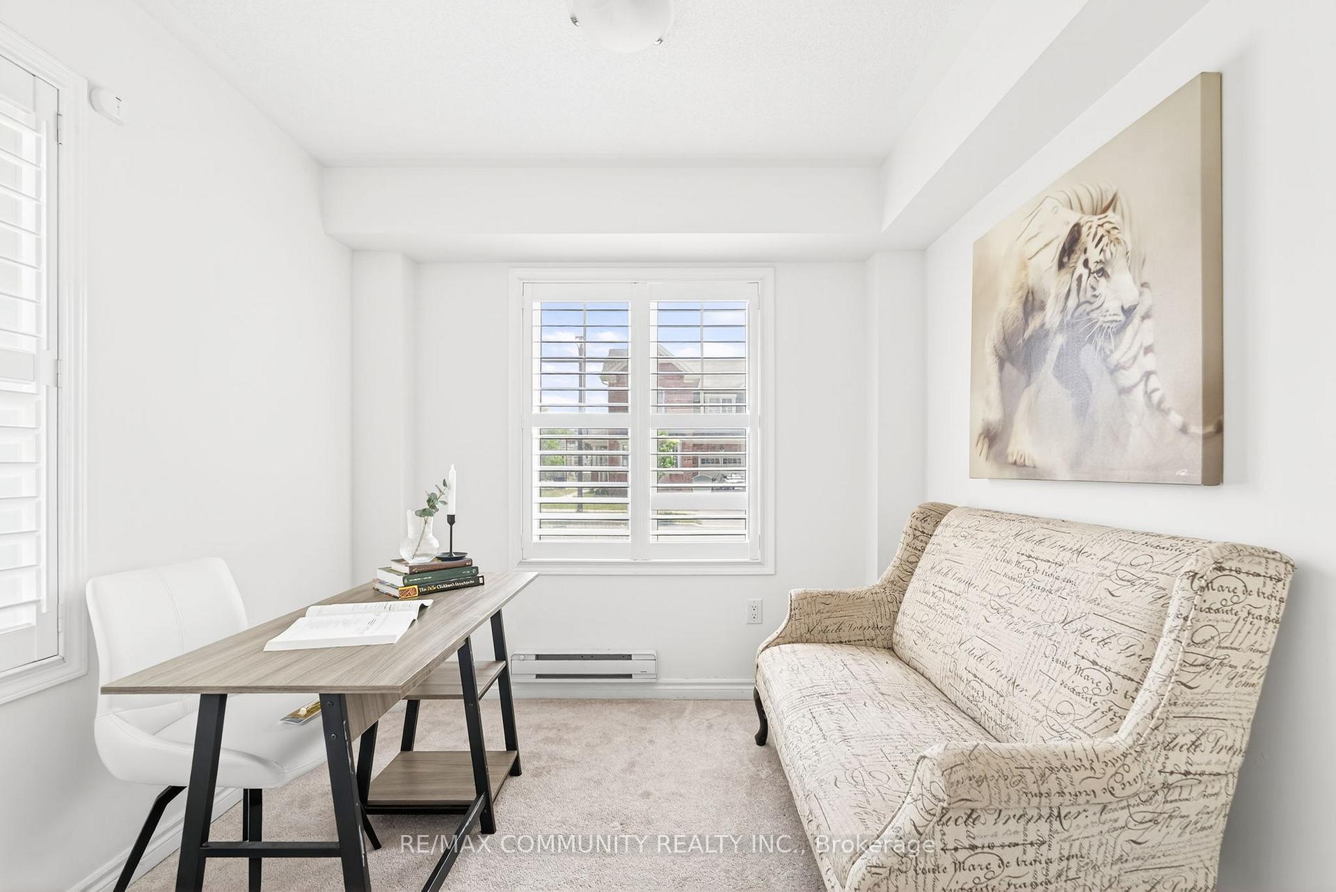 Photo 4 of 1040 Dragonfly Avenue, Pickering, Rural Pickering — HOMEH