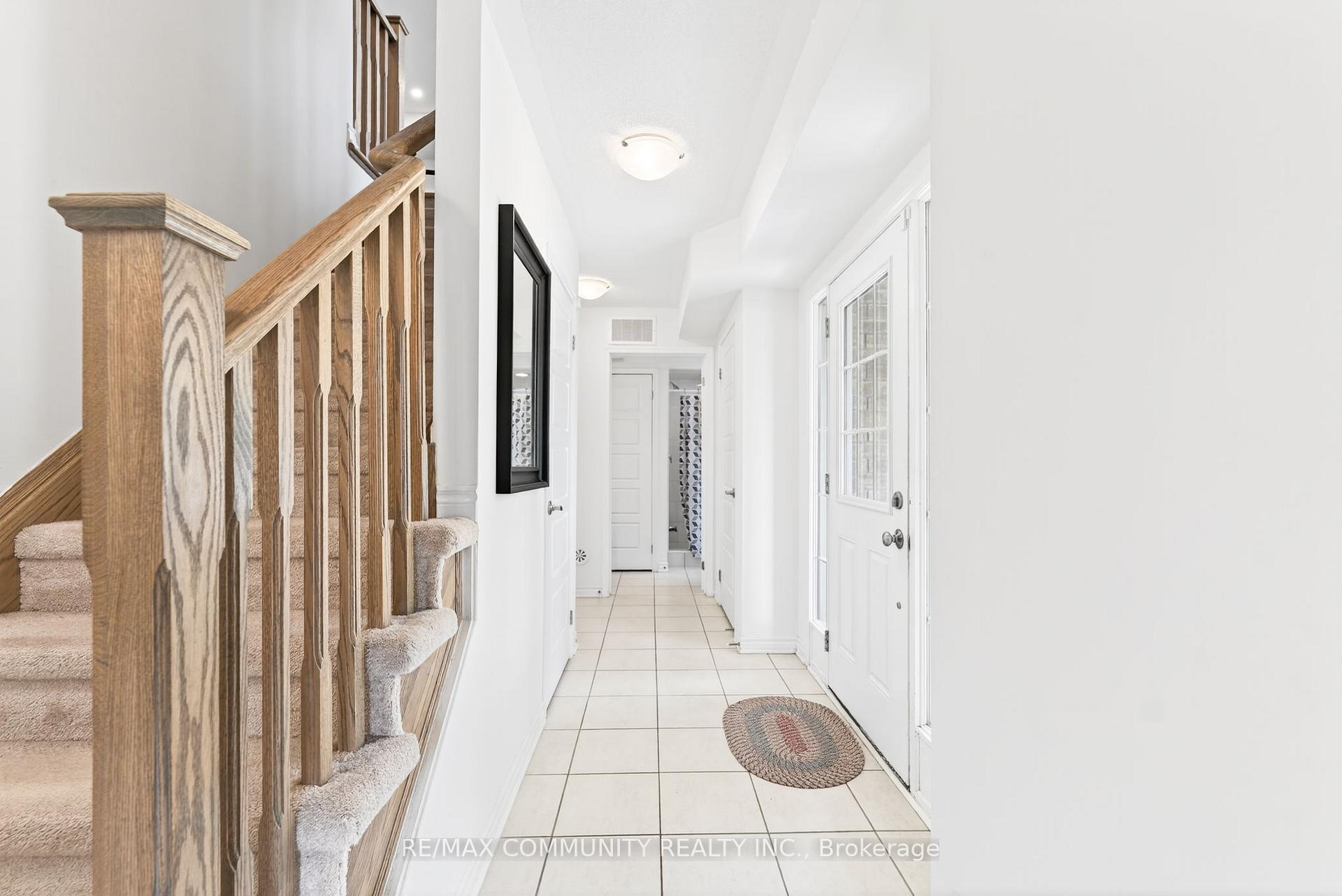 Photo 8 of 1040 Dragonfly Avenue, Pickering, Rural Pickering — HOMEH