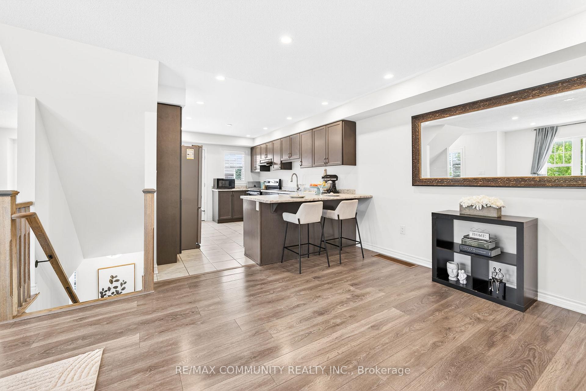 Photo 14 of 1040 Dragonfly Avenue, Pickering, Rural Pickering — HOMEH